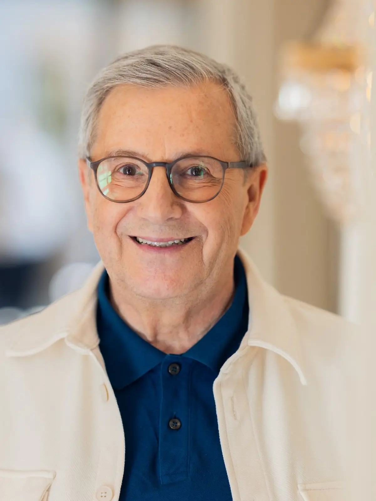 Bild zu: "Jan Hofer rutscht auf Glatteis in Berlin aus und bedankt sich beim Nabu "