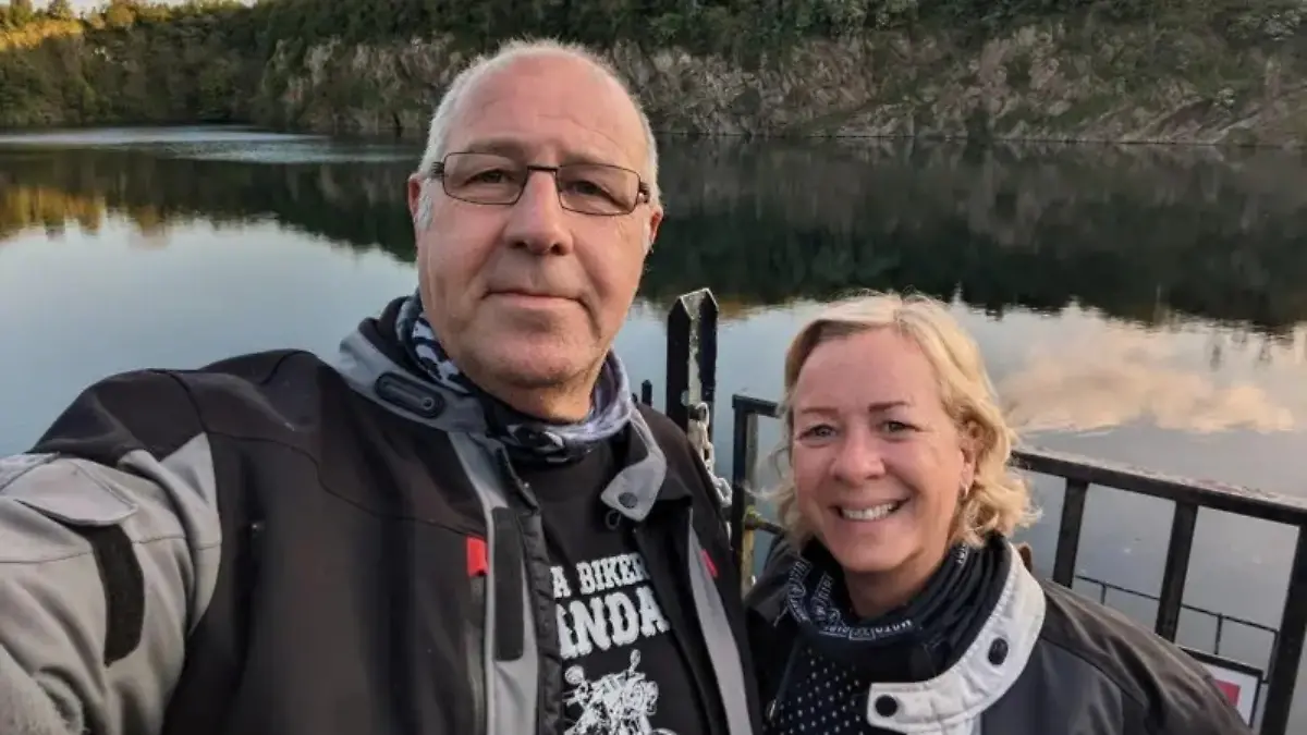 Elaine (58) und Graeme (64) sterben bei dem Seilbahn-Unglück von Neapel.