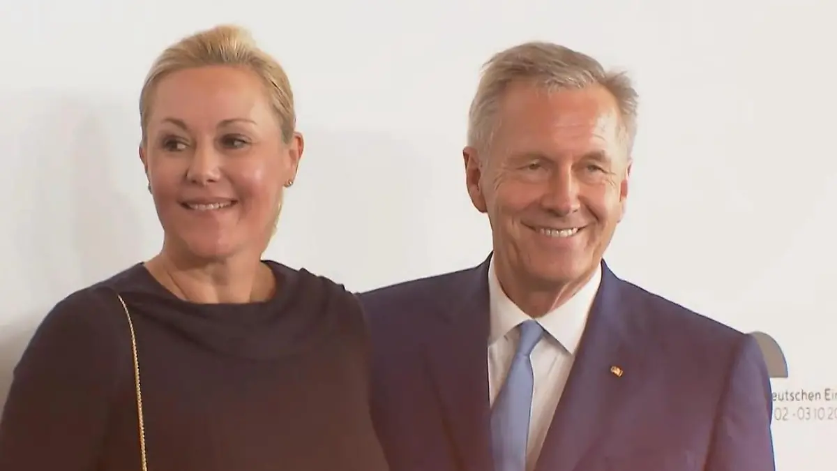 Christian Wulff und seine Bettina "endgültig" getrennt Erneutes Liebes-Aus!