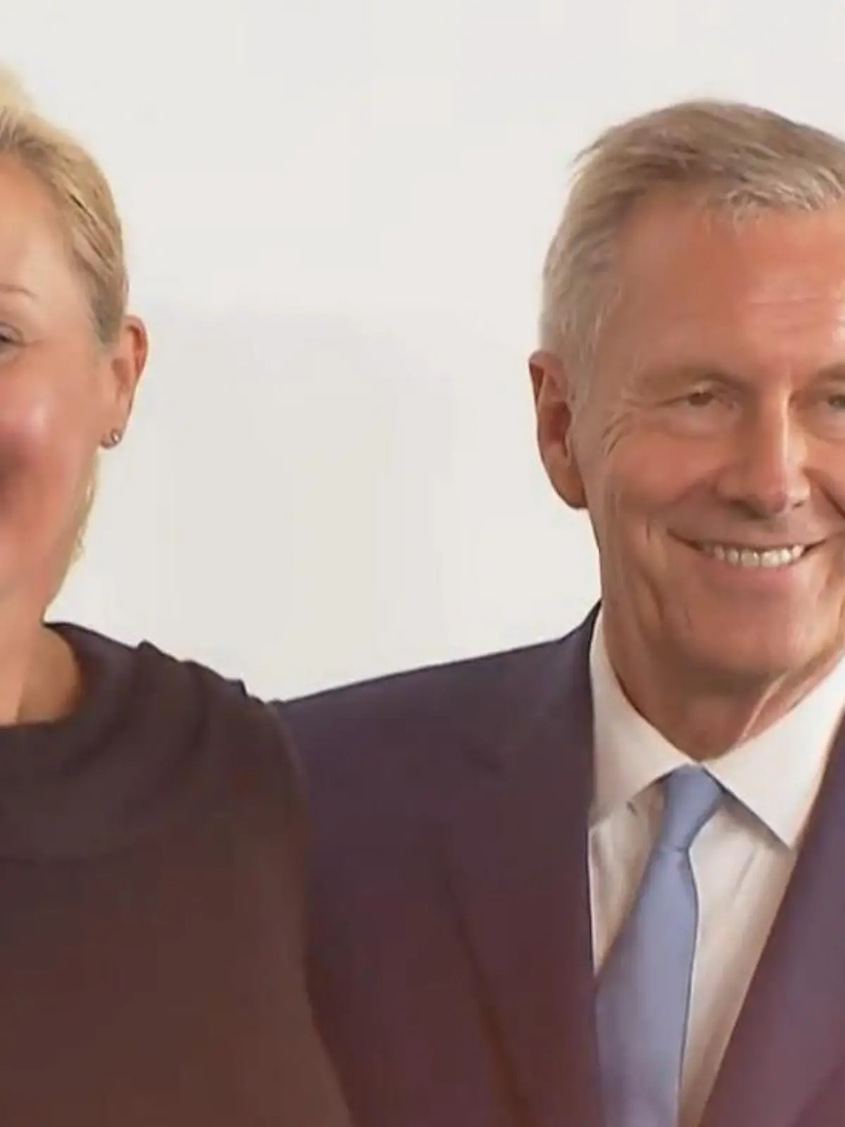 Bild zu: "Christian Wulff und seine Bettina "endgültig" getrennt"