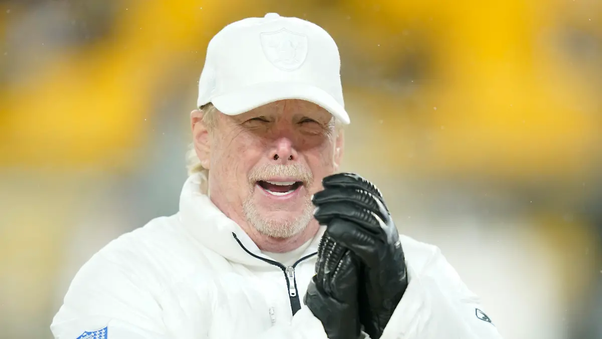 December 24, 2022, Pittsburgh, Pennsylvania, USA: Dec. 24, 2022: Mark Davis Las Vegas RaidersÃ¢â¬â¢ Owner during the Pittsburgh Steelers vs Las Vegas Raiders in Pittsburgh PA at Acrisure Stadium. Brook Ward/AMG (Credit Image: Â© AMG/AMG via ZUMA Press Wire