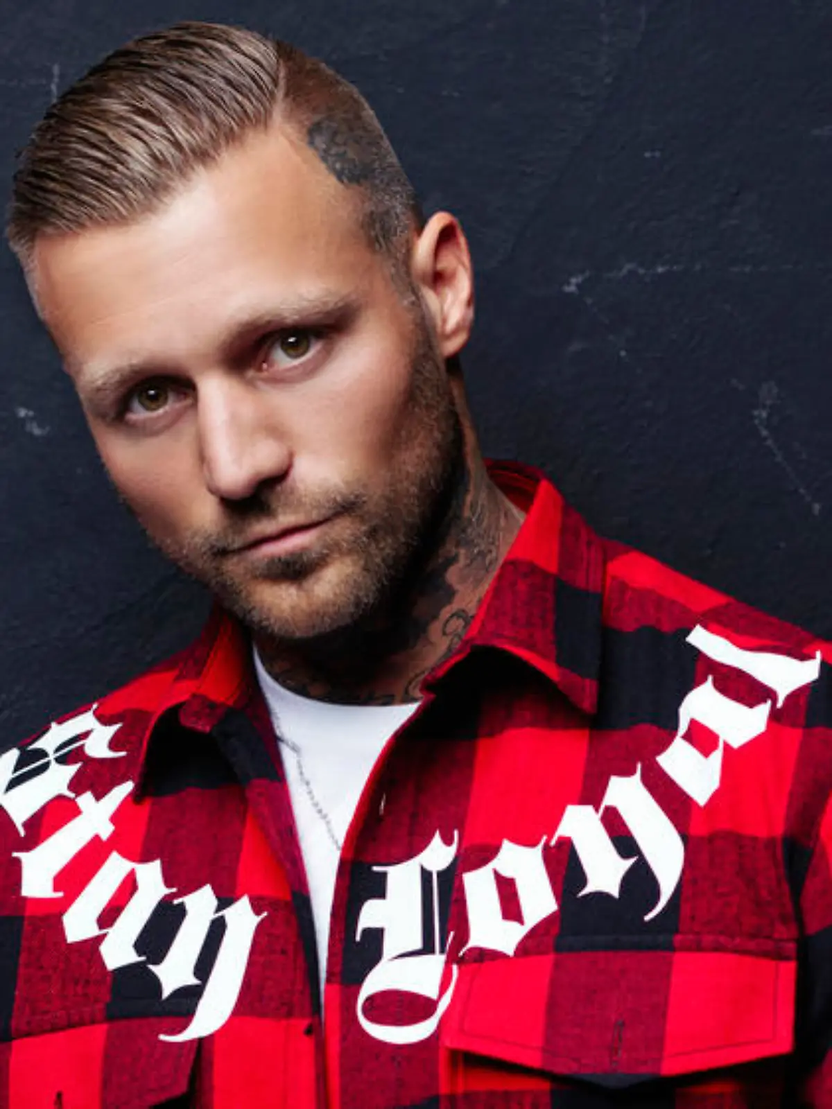 Rapper Kontra K: "Ich mag Tiere wesentlich lieber als Menschen"