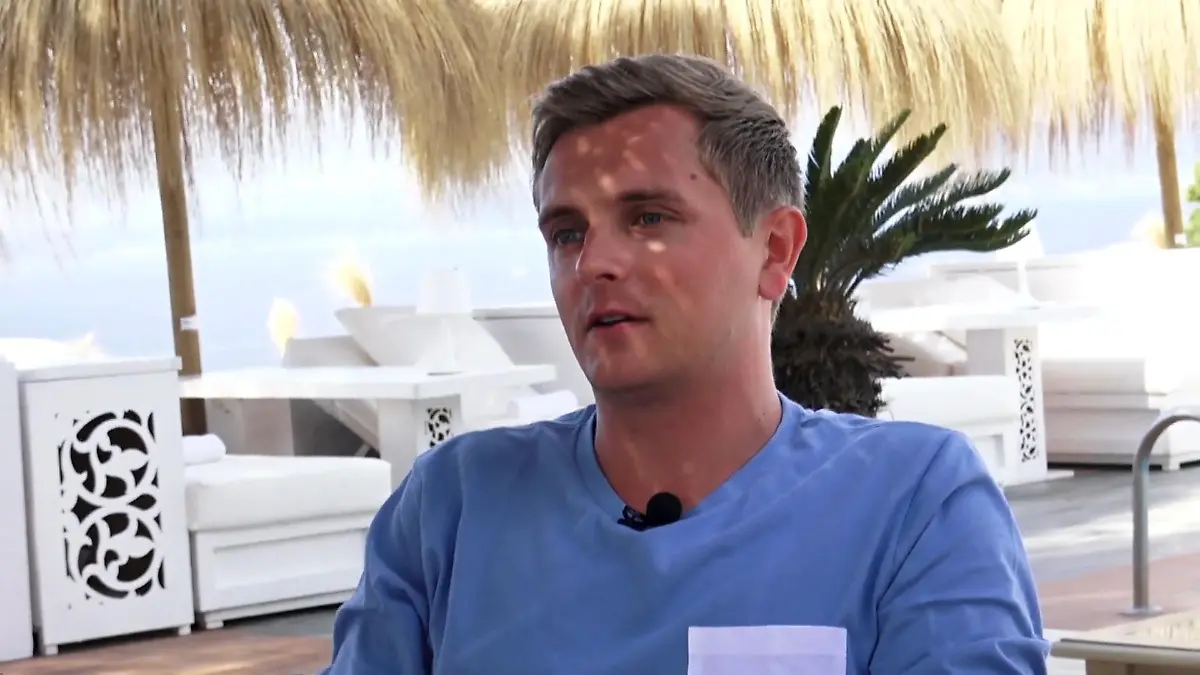 Tim Sandt leidet immer noch unter den Folgen des Schlags Nach dem K.o. im „Sommerhaus der Stars“