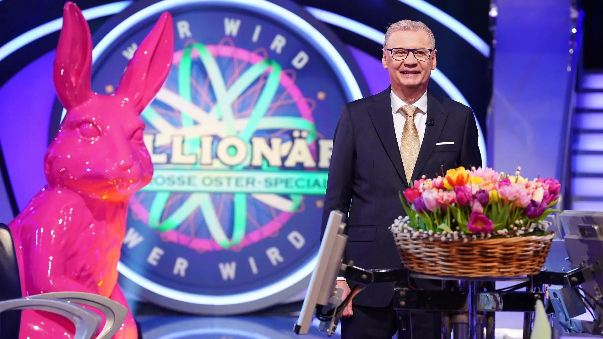 Moderator Günther Jauch
Die Verwendung des sendungsbezogenen Materials ist nur mit dem Hinweis und Verlinkung auf RTL+ gestattet.