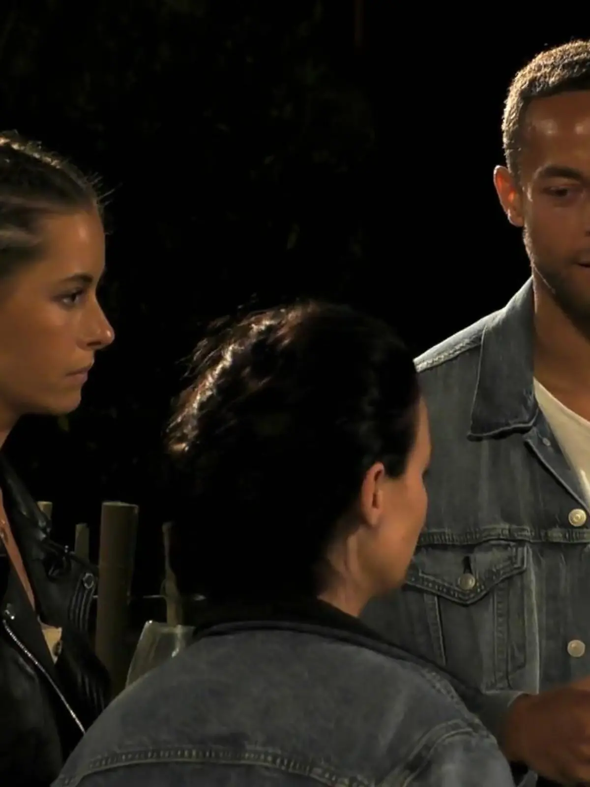 Bild zu: "Fast alle gegen Ex-Bachelor-Kandidatin Eva Benetatou"