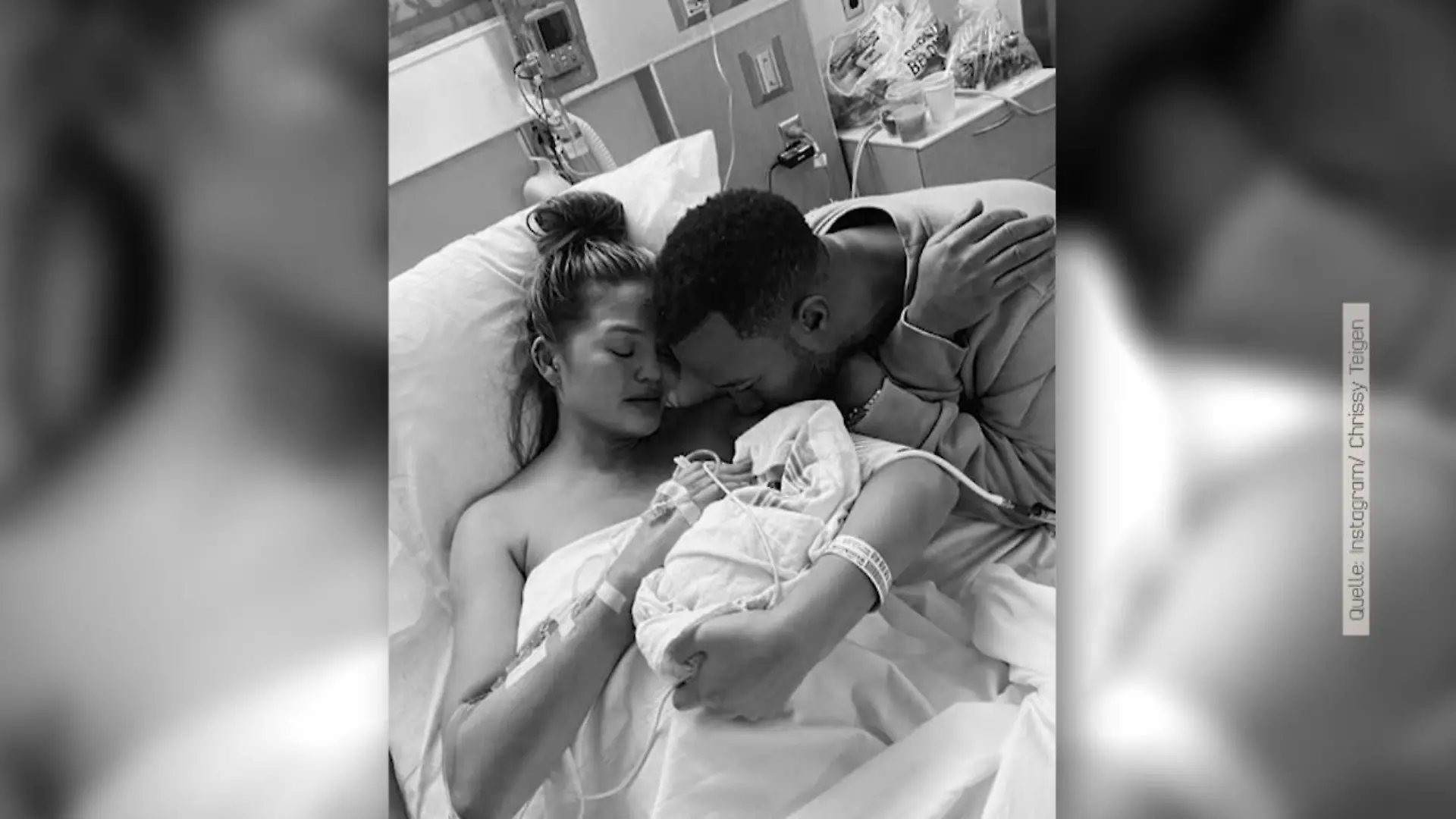 Chrissy Teigen bringt Asche von totem Baby nach Hause Baby Jack soll für immer bei ihnen sein