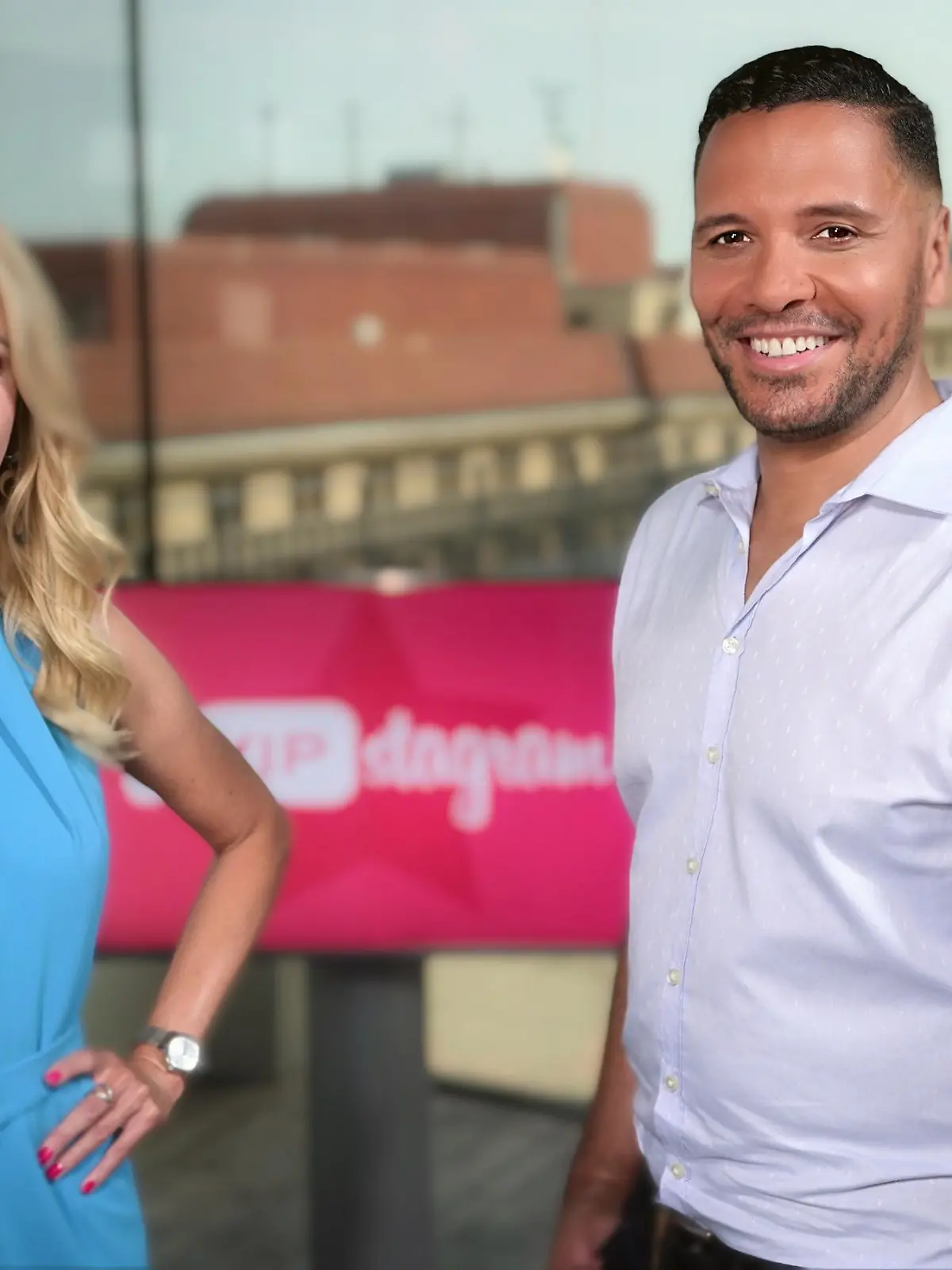 Kena Amoa und Tanja Bülter moderieren die RTL-Webshow "VIPstagram".