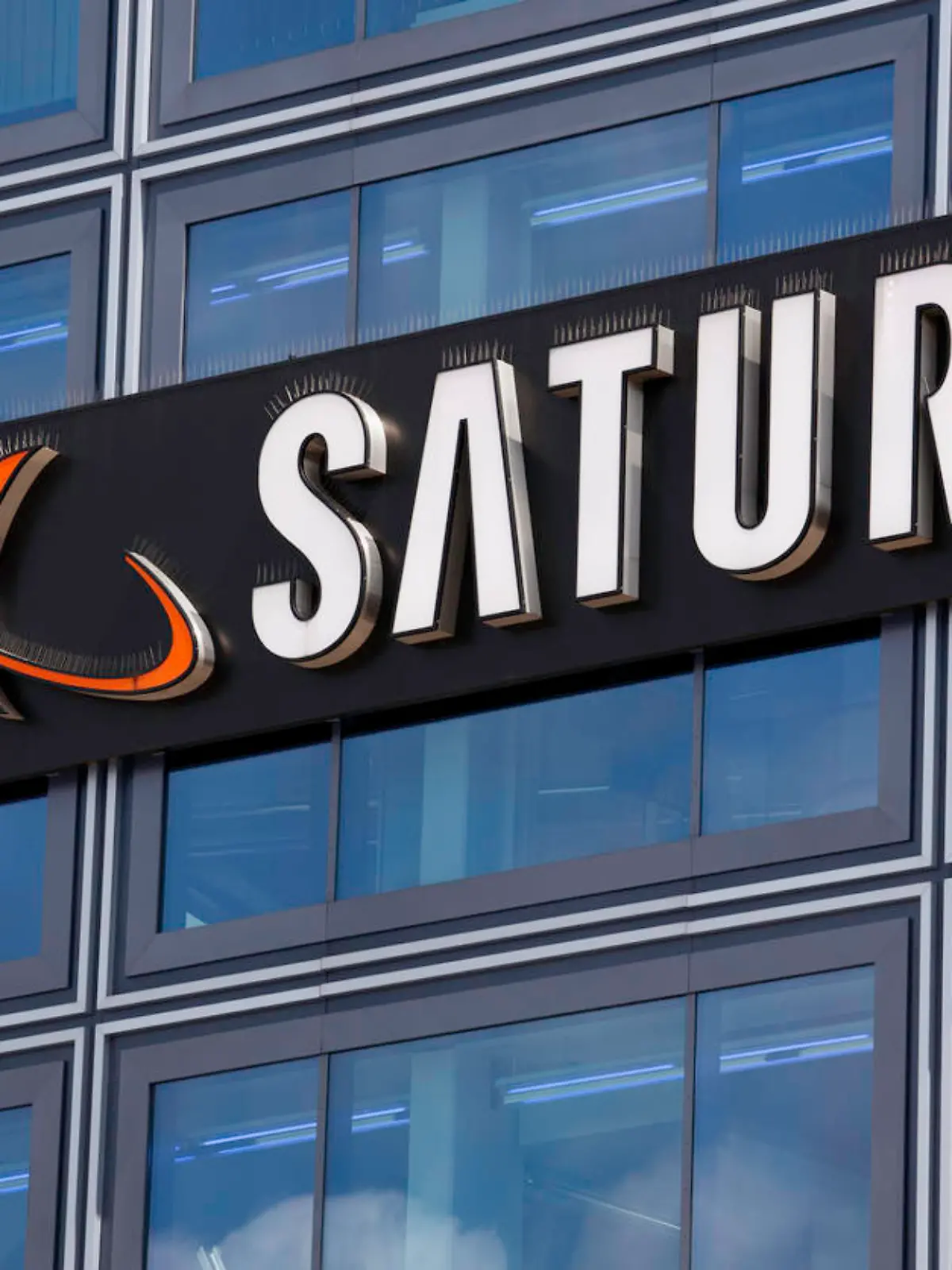 Saturn-Logo