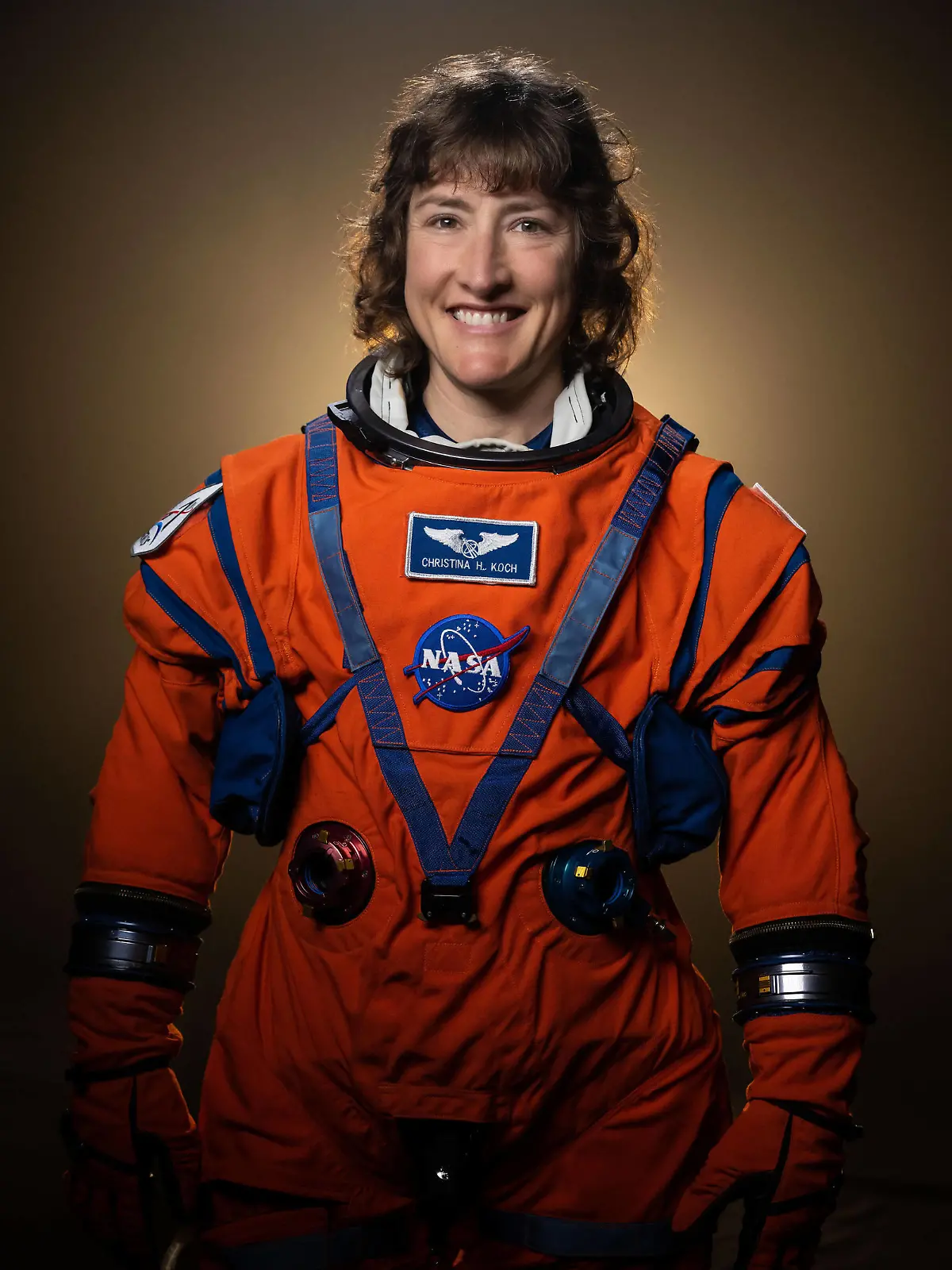 The crew of NASA s Artemis II mission: NASA astronaut Christina Koch. NASA and the Canadian Space Agency CSA announced the four astronauts who will venture around the Moon on Artemis II, the first crewed mission on NASA s path to establishing a long-term presence on the Moon, during an event on Monday, April 3, 2023, at Ellington Field near NASA s Johnson Space Center in Houston. NASA PUBLICATIONxINxGERxSUIxAUTxHUNxONLY WAX2023040304 ROBERTxMARKOWITZ