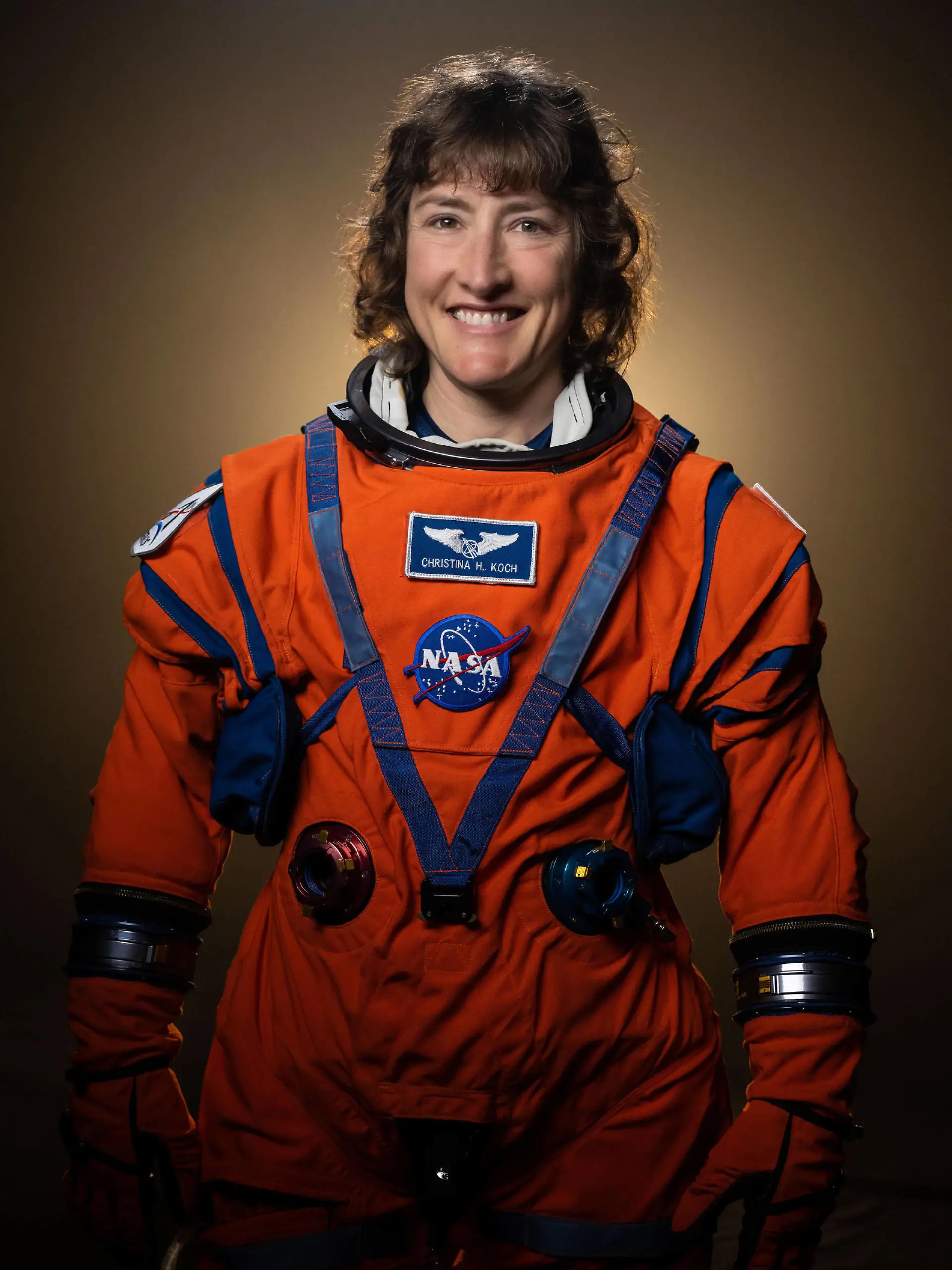 The crew of NASA s Artemis II mission: NASA astronaut Christina Koch. NASA and the Canadian Space Agency CSA announced the four astronauts who will venture around the Moon on Artemis II, the first crewed mission on NASA s path to establishing a long-term presence on the Moon, during an event on Monday, April 3, 2023, at Ellington Field near NASA s Johnson Space Center in Houston. NASA PUBLICATIONxINxGERxSUIxAUTxHUNxONLY WAX2023040304 ROBERTxMARKOWITZ
