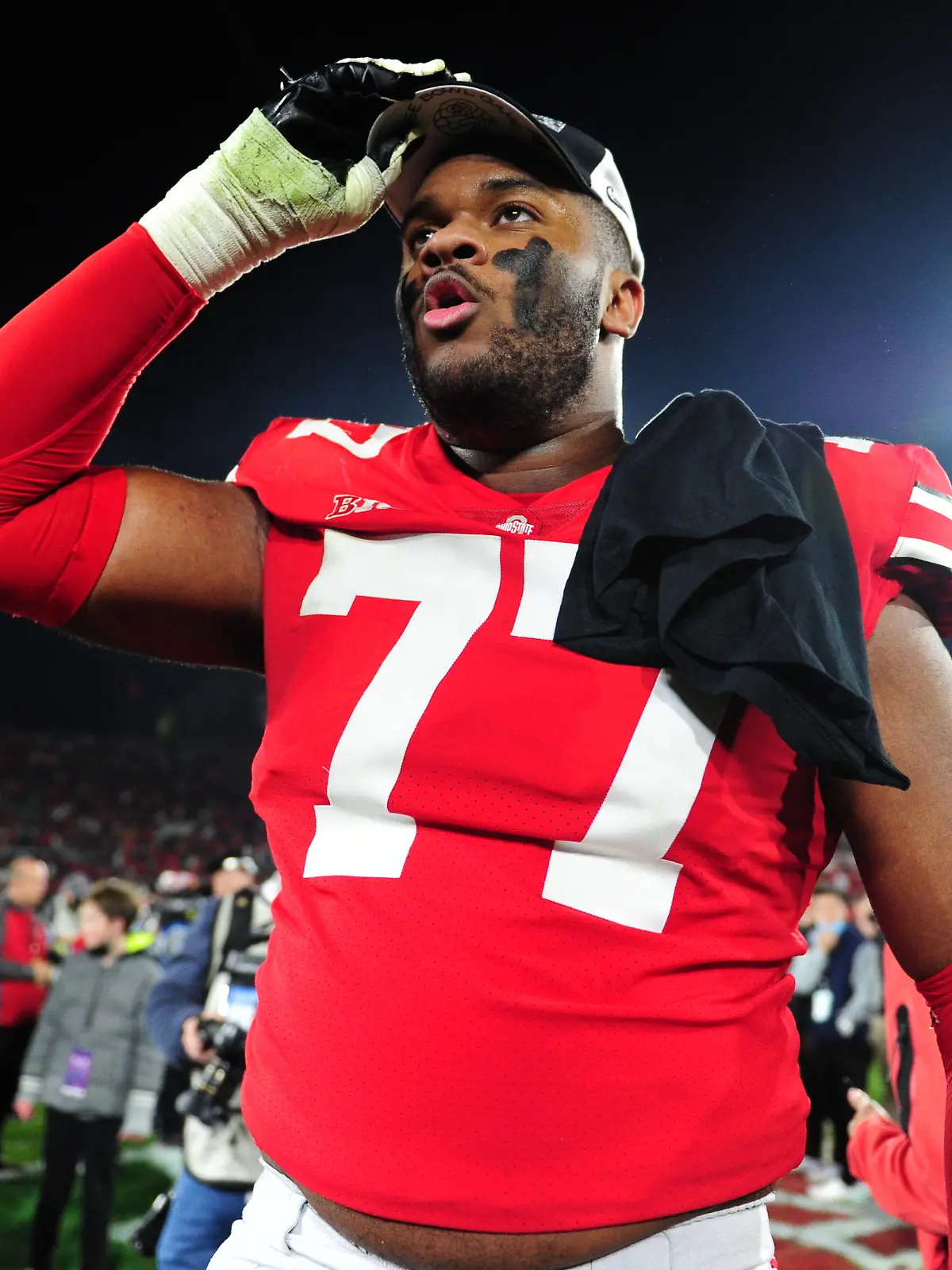 (FILE PHOTOS)..former Ohio State buckeye offensive tackle (77) Paris Johnson Jr. who is projected to go in the Top 10 in the 2023 NFL Draft, here he is pictured on January 1, 2022 versus the Utah Utes during the Rose Bowl. The 2023 NFL Draft will be held in Kansas City on April 27, 2023...(Mandatory Credit: Jose Marin / / CSM) (Absolute Complete photographer, and credits required) Photo via Newscom picture alliance