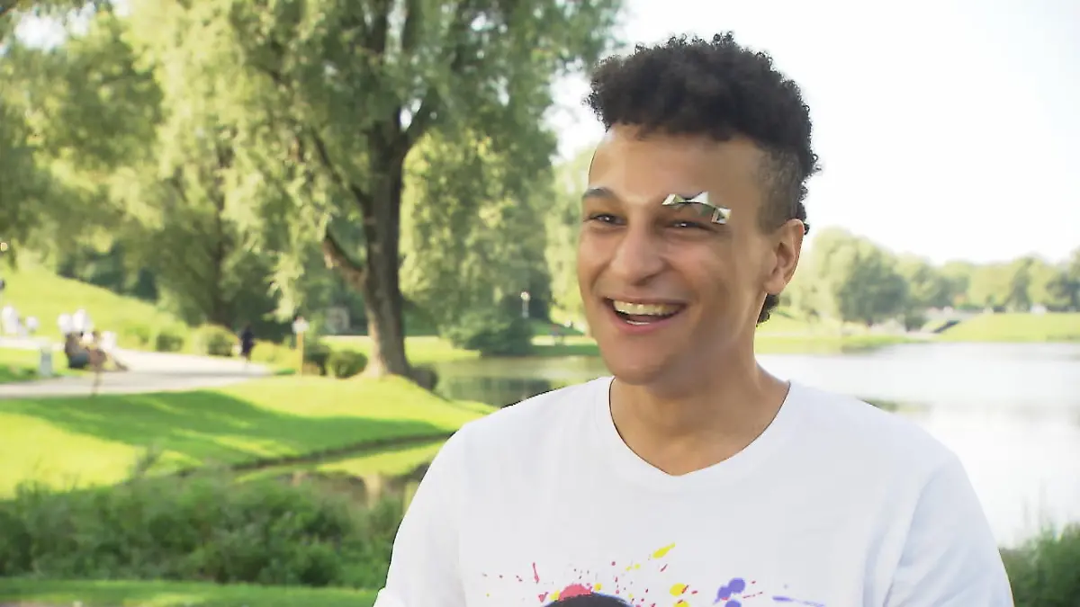 Jetzt rät Prince Damien mit: Wer steckt hinter Jones-Double? Nach Aus bei "Big Performance"