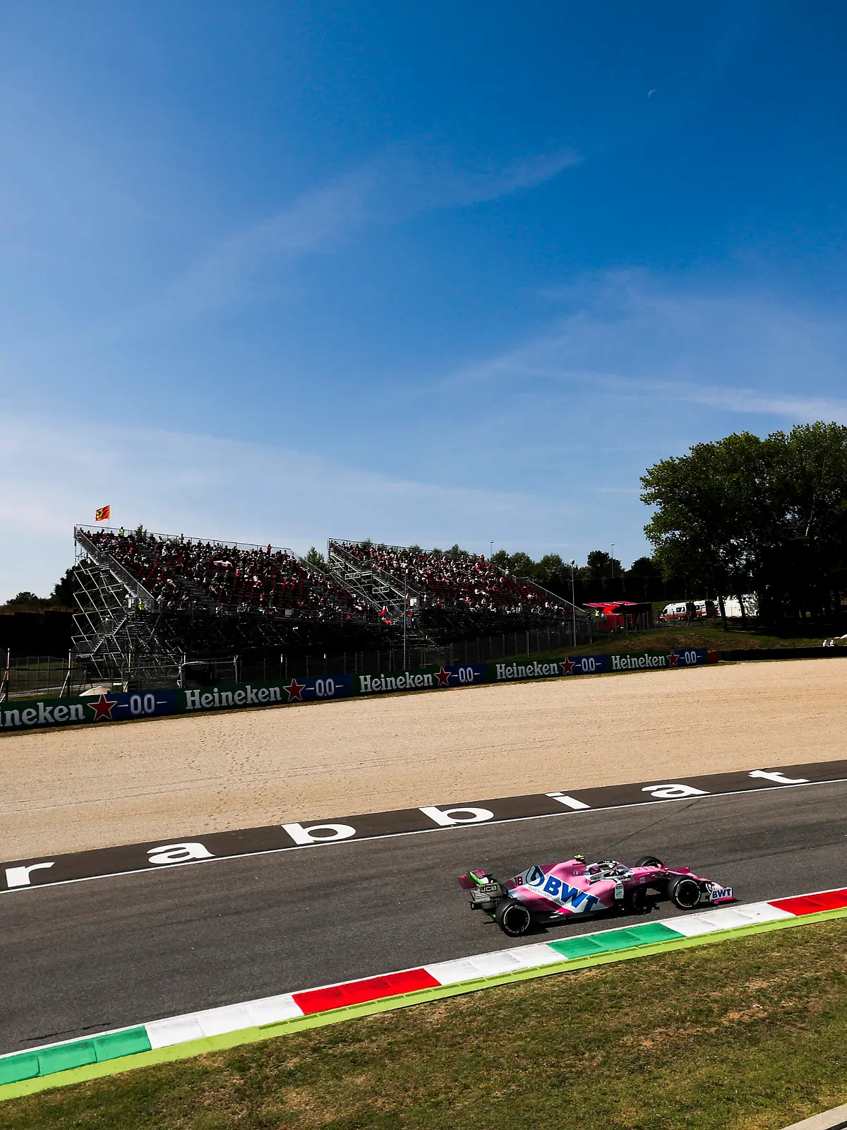  2020 Tuscany GP MUGELLO CIRCUIT, ITALY - SEPTEMBER 11: Lance Stroll, Racing Point RP20 during the Tuscany GP at Mugello Circuit on Friday September 11, 2020, Italy. Photo by Charles Coates / LAT Images Images PUBLICATIONxINxGERxSUIxAUTxHUNxONLY GP2009_101824A09I2444