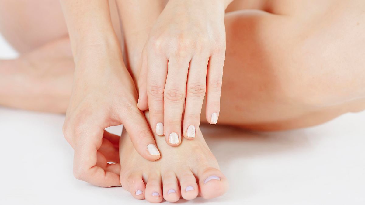 Burning-Feet-Syndrom: Das hilft gegen brennende Füße