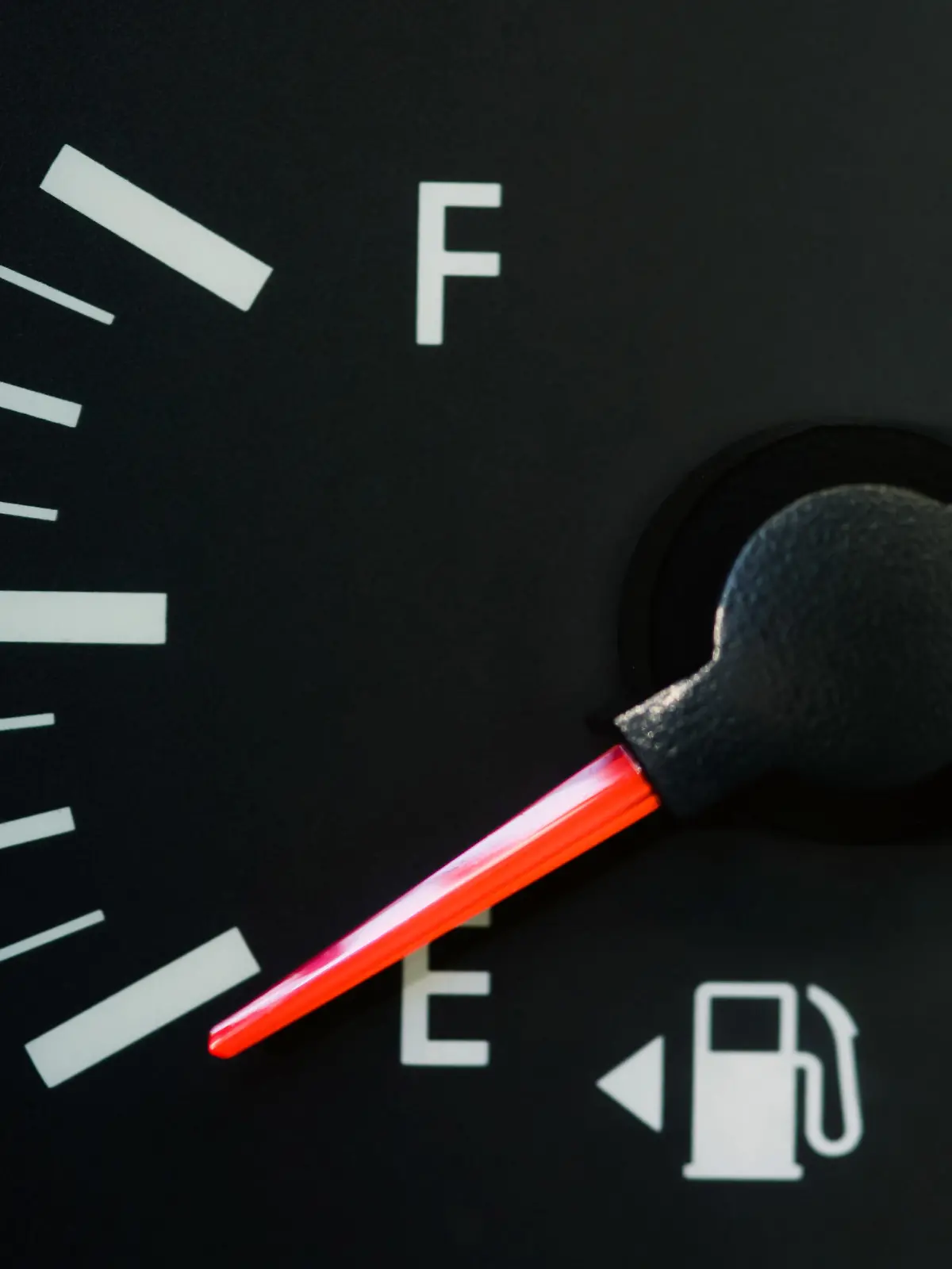 Tankanzeige im Auto