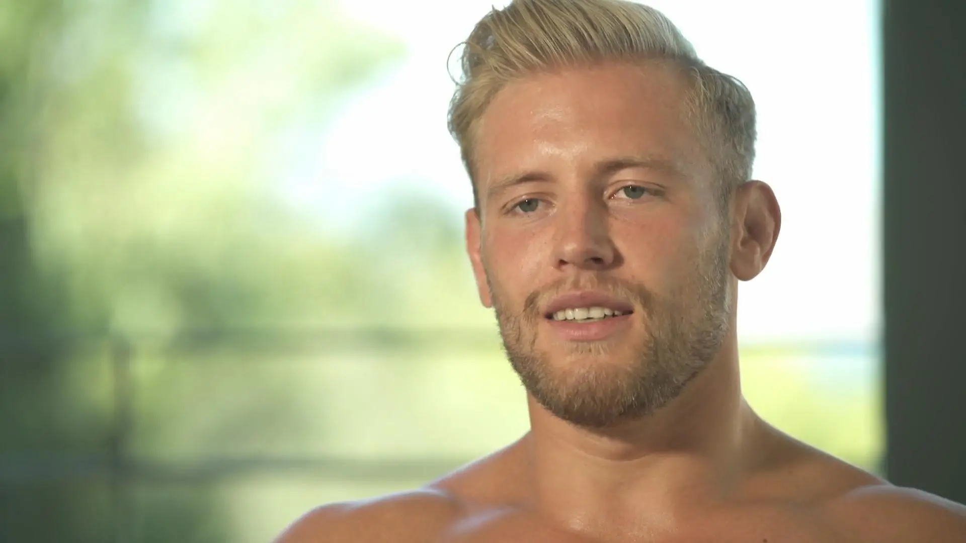 Gerda Lewis' Ex-Freund Melvin Pelzer zieht in die Villa ein Eine neue Granate für die "Love Island"-Girls