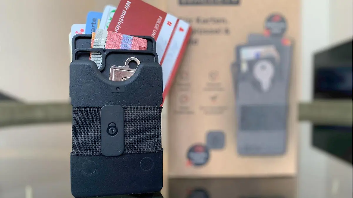 Das Lockcard Slim Wallet aus DHDL fasst Karten, Bargeld und Schlüssel.