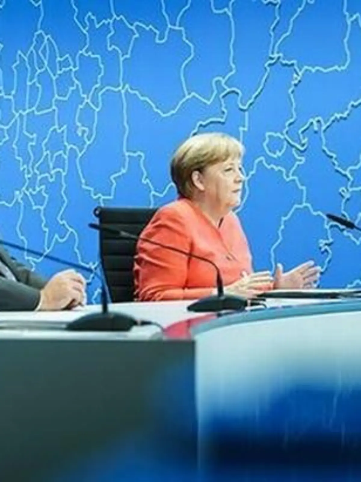Videokonferenz Angela Merkel "Pakt für den öffentlichen Gesundheitsdienst“