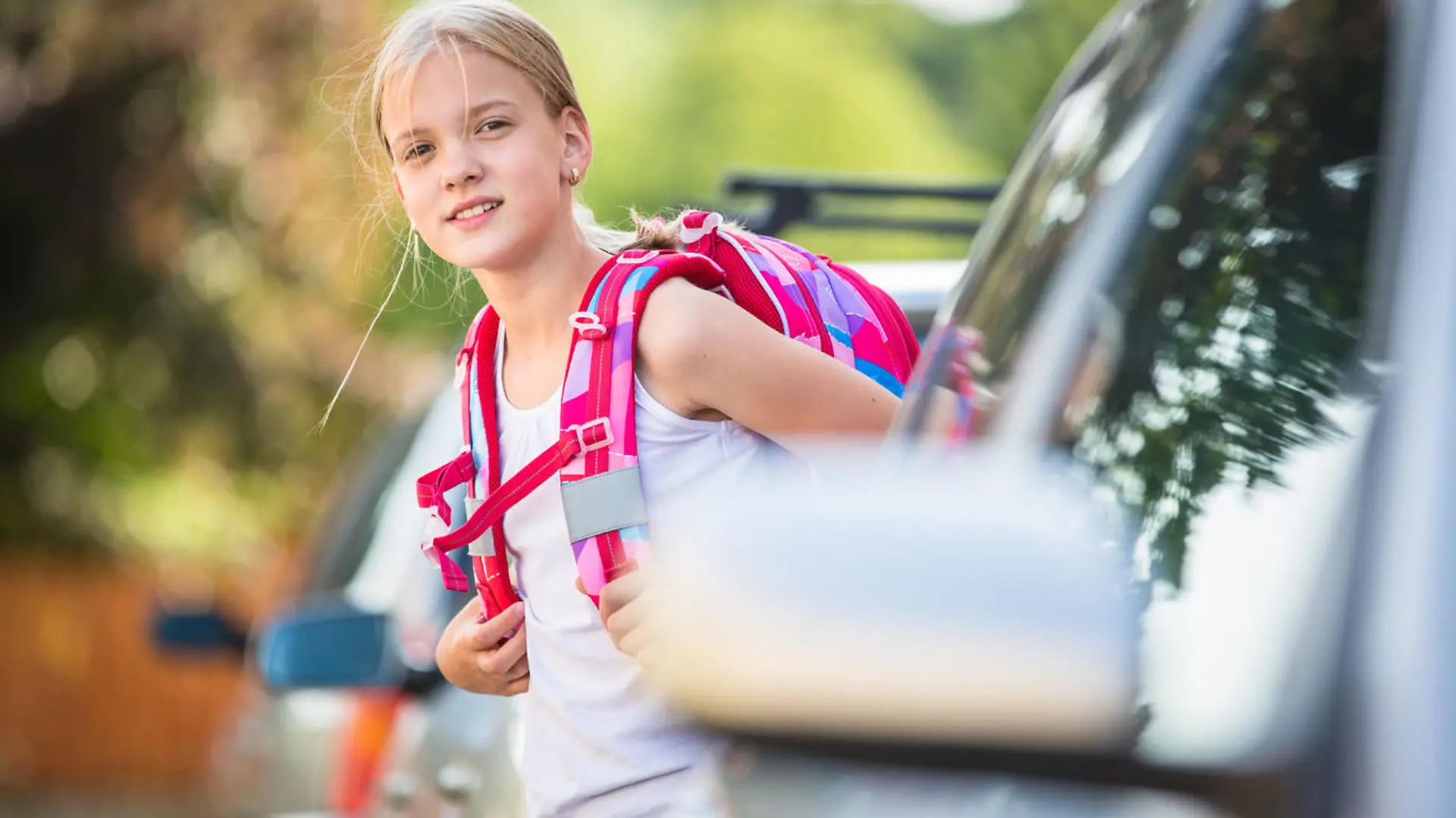 Der Schulweg ist für die Kinder nicht einfacher geworden mit Elektroautos, E-Bikes und motorisierten Scootern.