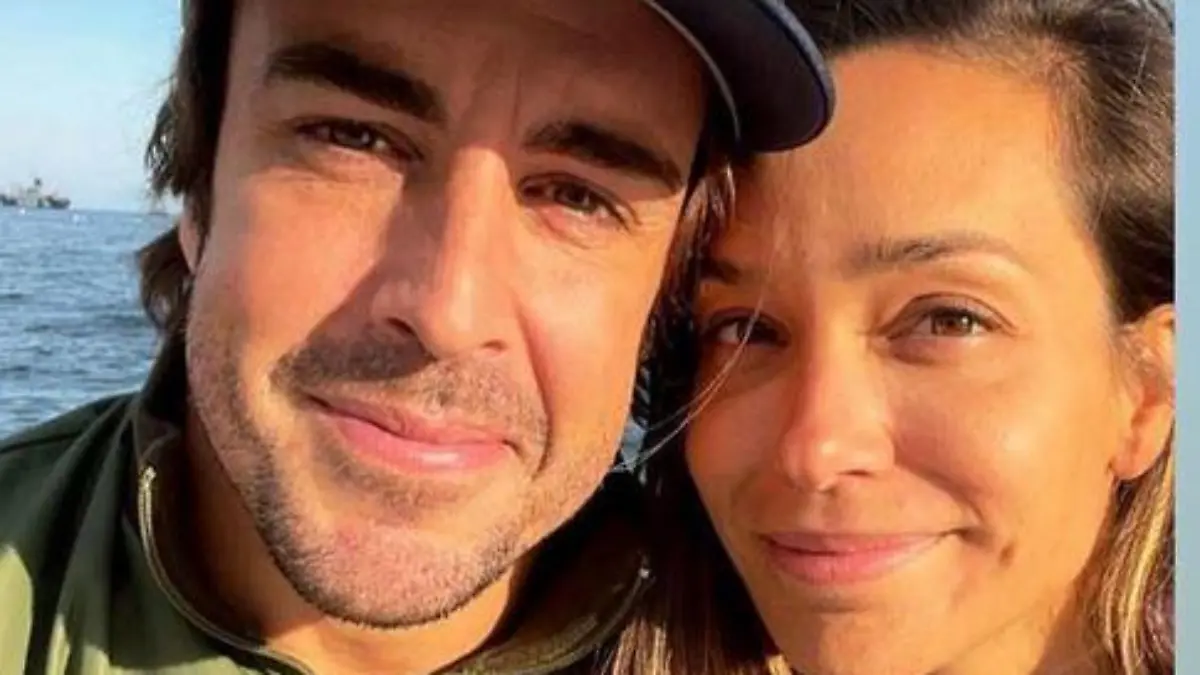Das Glück hielt nicht lange: Ex-Weltmeister Fernando Alonso und ServusTV-Moderatorin Andrea Schlager gehen getrennte Wege.