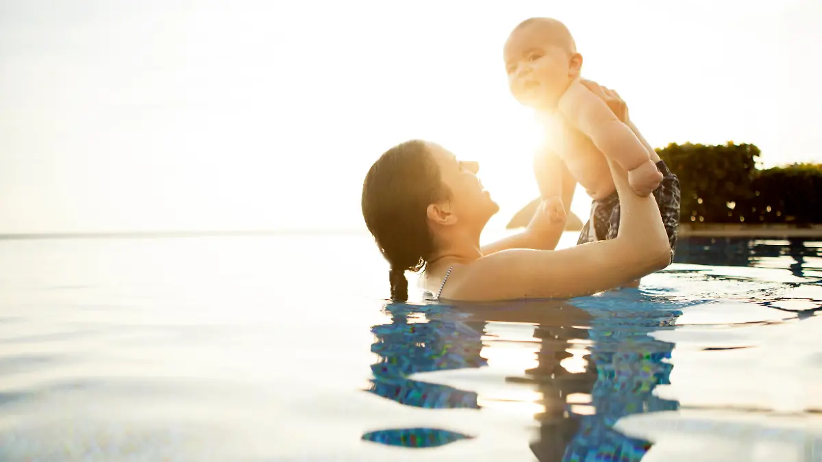 iStock 000061503188 Large.jpg