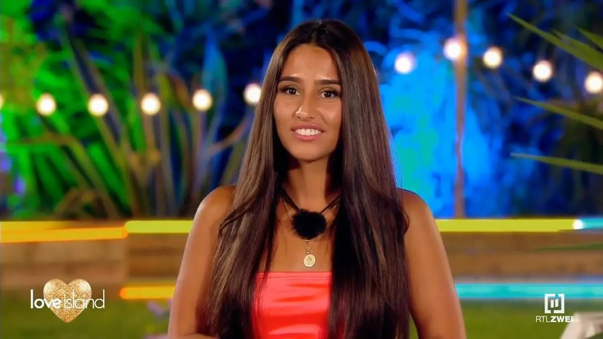 Granate Aurelia zerbombt das 1. Couple Stress auf „Love Island“ 2020