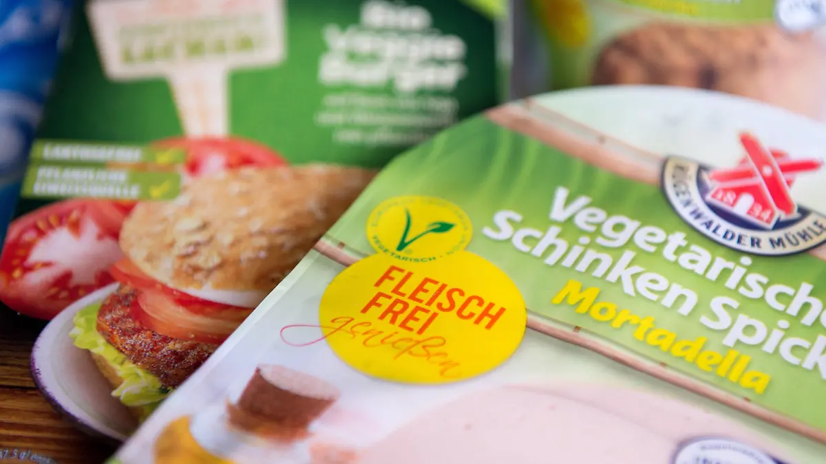 Vegetarische Buletten von Aldi Süd und vegetarischer Schinken Spicker
