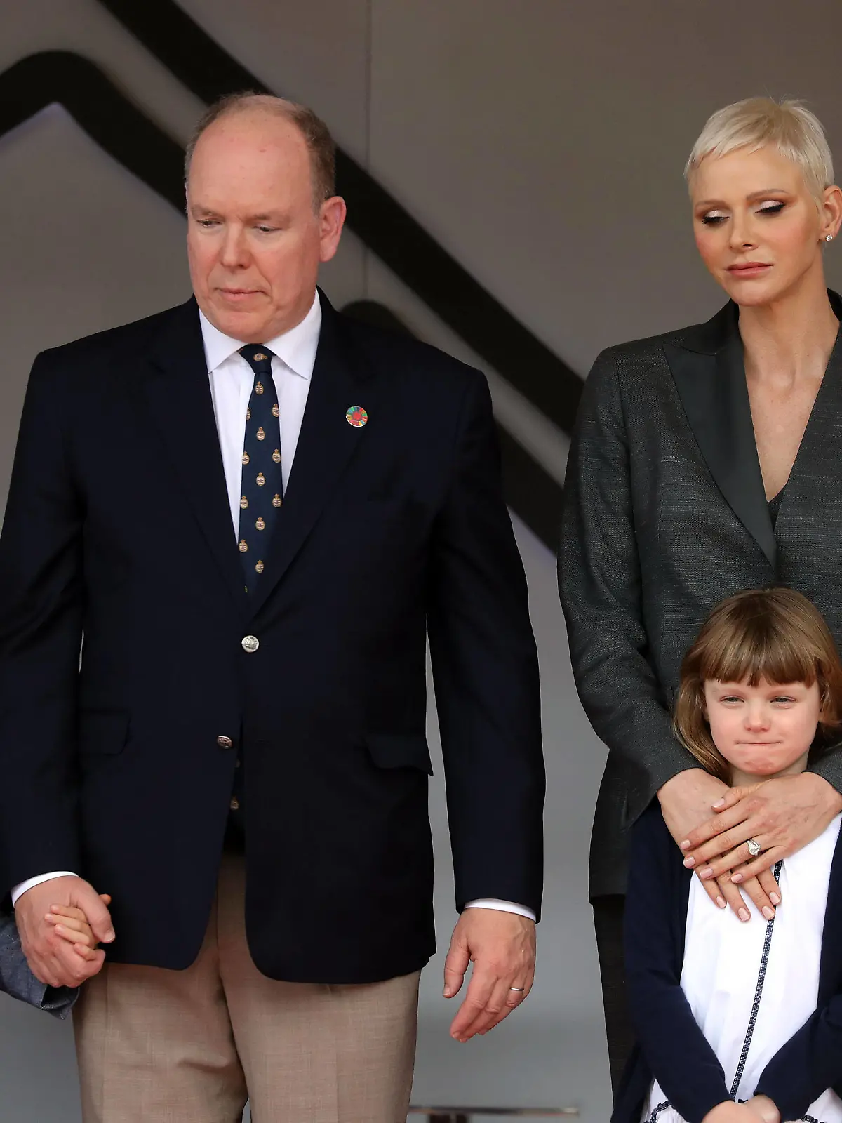  Pinz Jacques, Fürst Albert von Monaco, Fürstin Charlene von Monaco und Prinzessin Gabriella, Siegerehrung Formel E FIA Weltmeisterschaft, Saison 8, Monaco E- Prix, 30.04.2022, MCO *** Pinz Jacques, Prince Albert of Monaco, Princess Charlene of Monaco and Princess Gabriella, Award Ceremony Formula E FIA World Championship, Season 8, Monaco E Prix, 30 04 2022, MCO