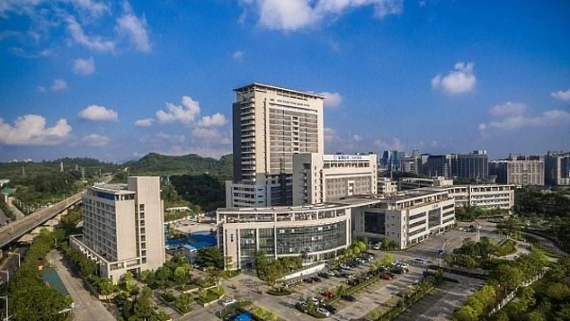 Third People's Hospital" in Shenzhen