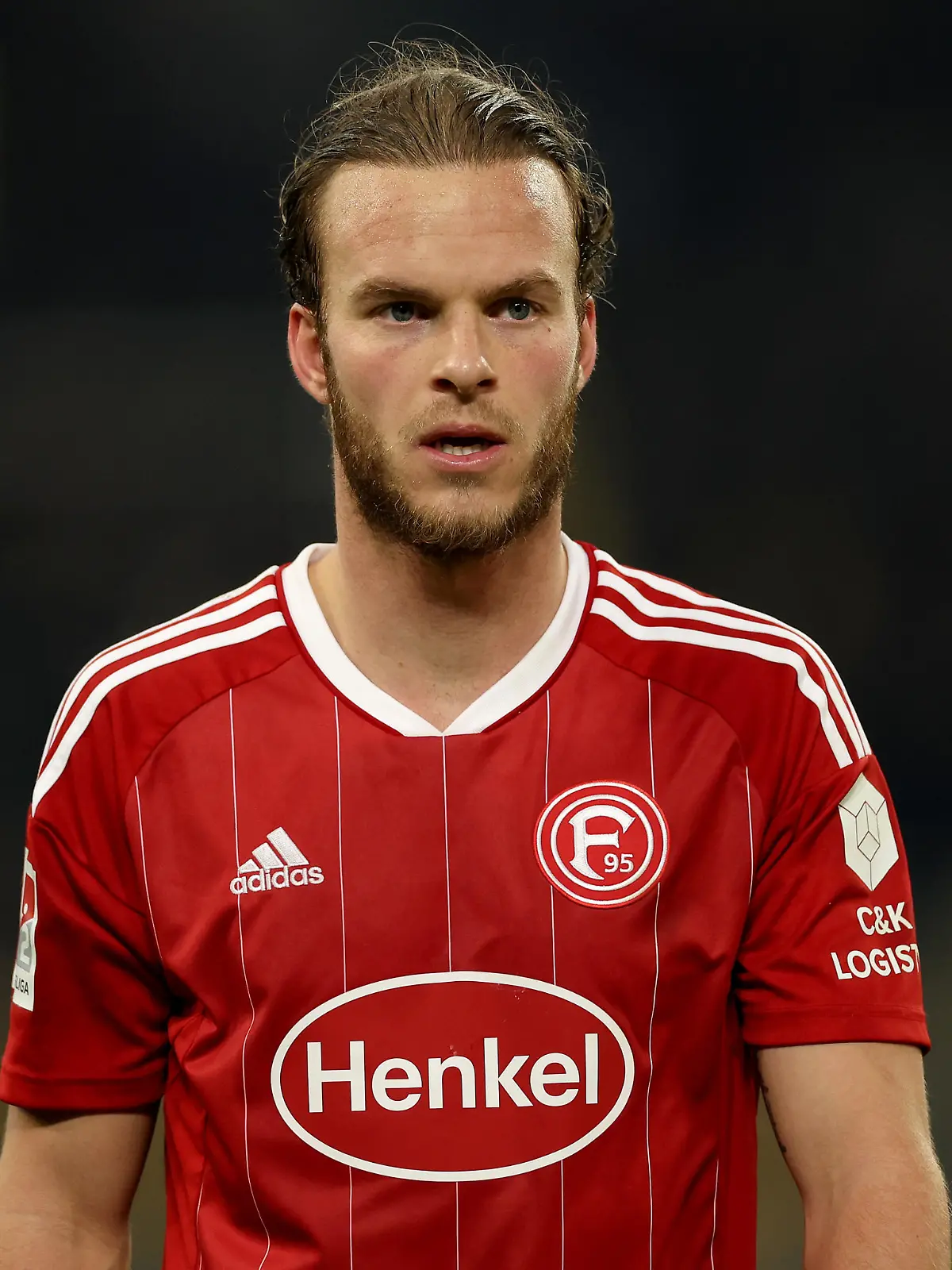DUESSELDORF, GERMANY - FEBRUARY 24: Jorrit Hendrix of Duesseldorf looks on during the Second Bundesliga match between Fortuna Düsseldorf and Eintracht Braunschweig at Merkur Spiel-Arena on February 24, 2023 in Duesseldorf, Germany. (Photo by Lars Baron/Getty Images)
