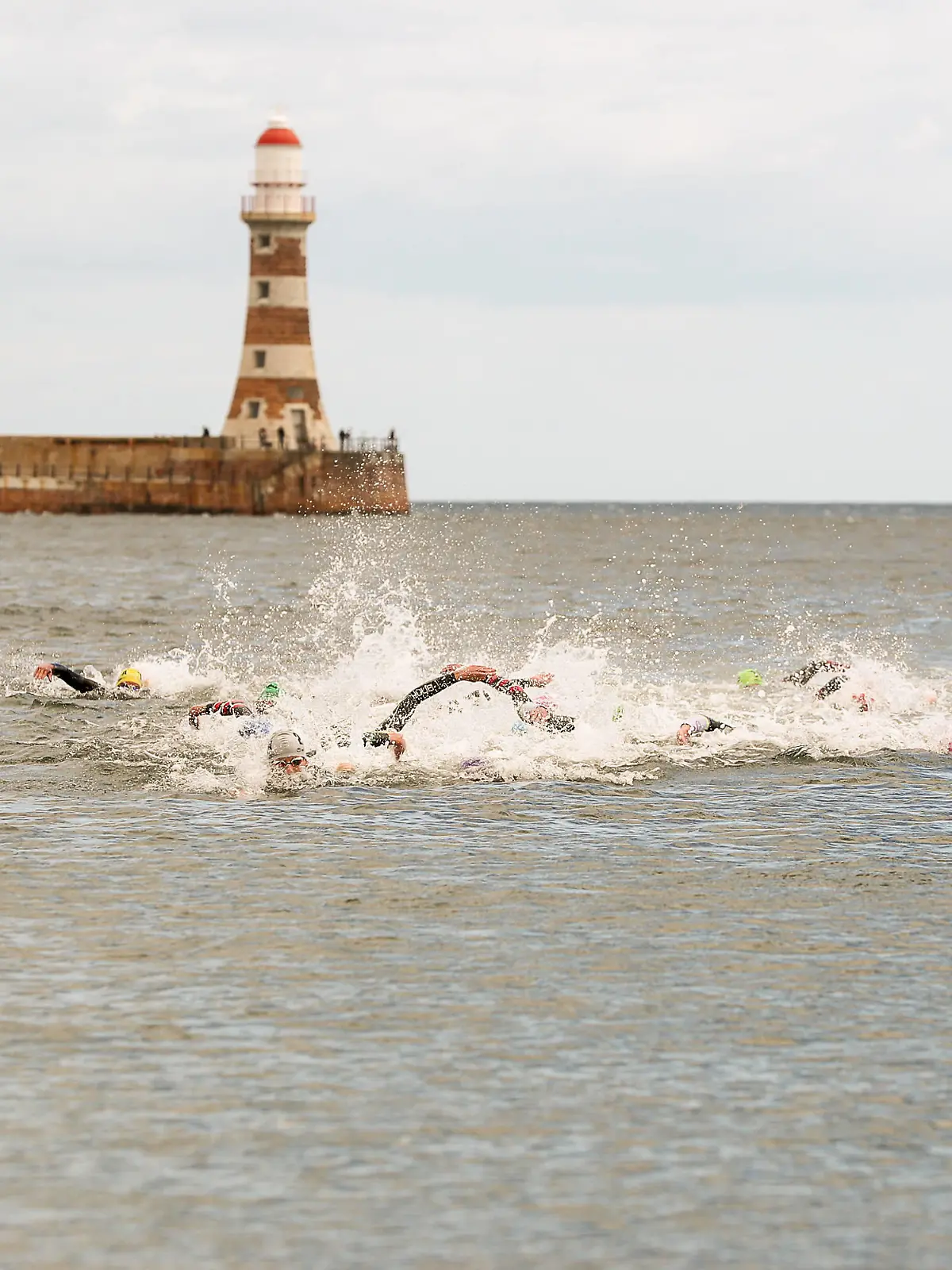 AJ Bell World Triathlon Championship Series - Sunderland - Elite Mixed Relay Triathletes compete during AJ Bell World Triathlon Championship Series - Sunderland - Elite Mixed Relay at Sunderland, England, 30th July 2023 Photo by Dan Cooke/DC PIX Sunderland Roker England Copyright: xDanxCooke/DCxPIXx C43I3566
