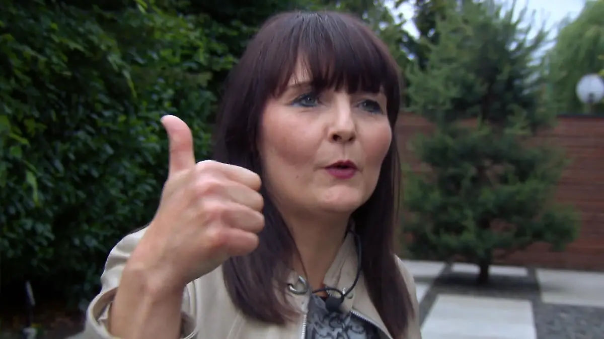 Helena Fürst macht als Erste den Abgang "Like Me - I'm Famous"