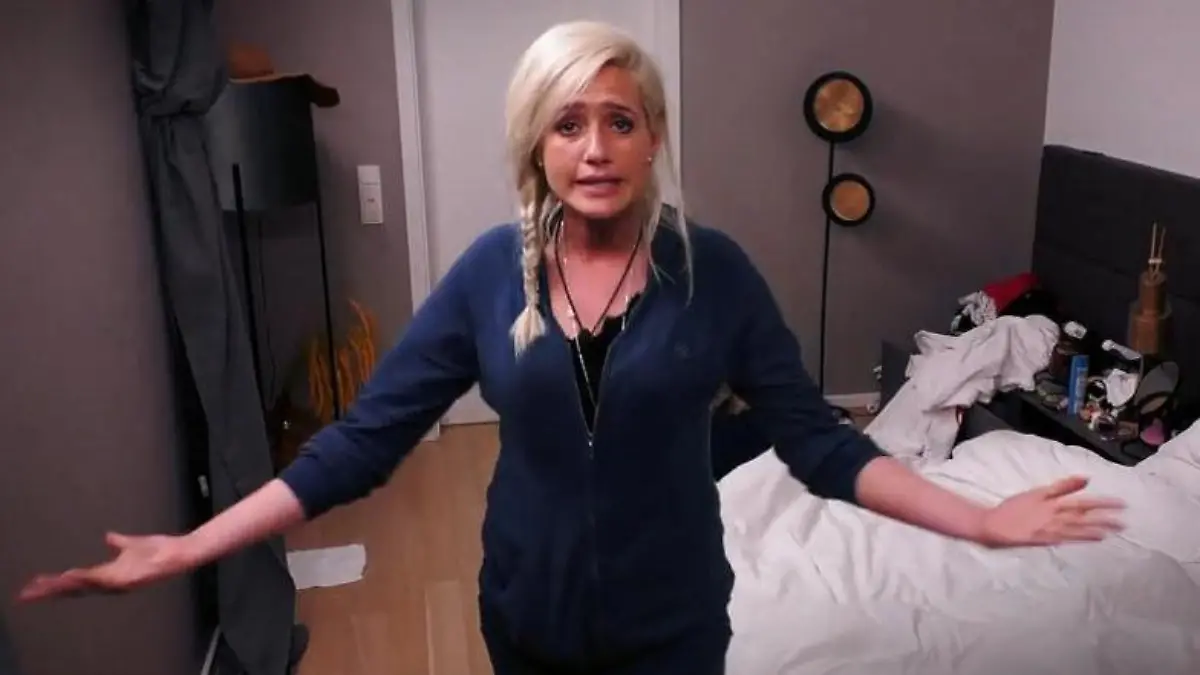 Sarah Knappik ist kurz vorm Nervenzusammenbruch Bei "Like Me - I'm Famous" geht's zur Sache