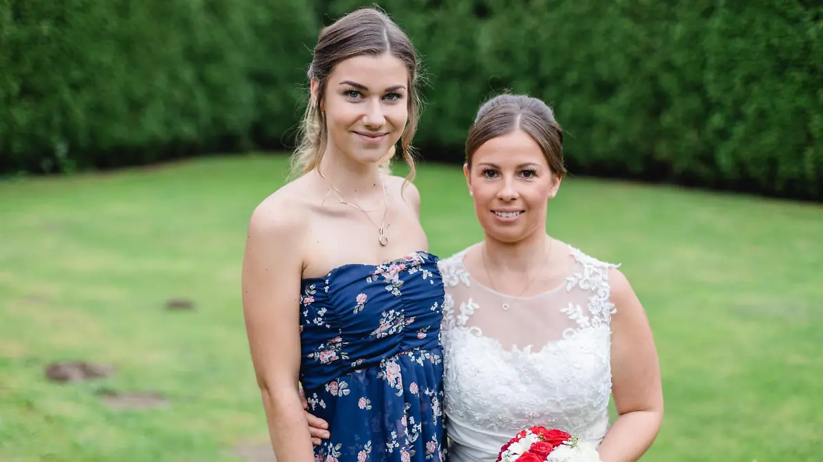 Nadine H. und Simona Brunner