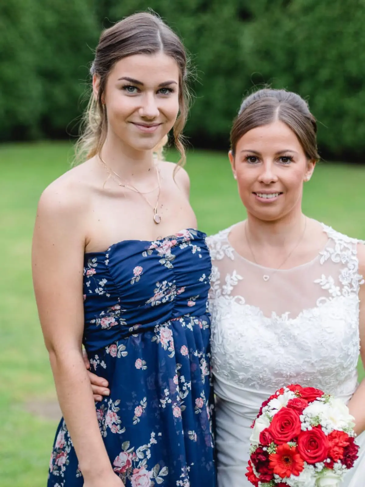 Nadine H. und Simona Brunner