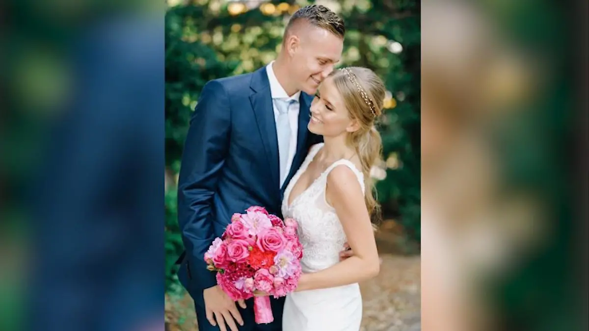 Bernd Leno hat seine langjährige Freundin Sophie-Christin Schröder geheiratet