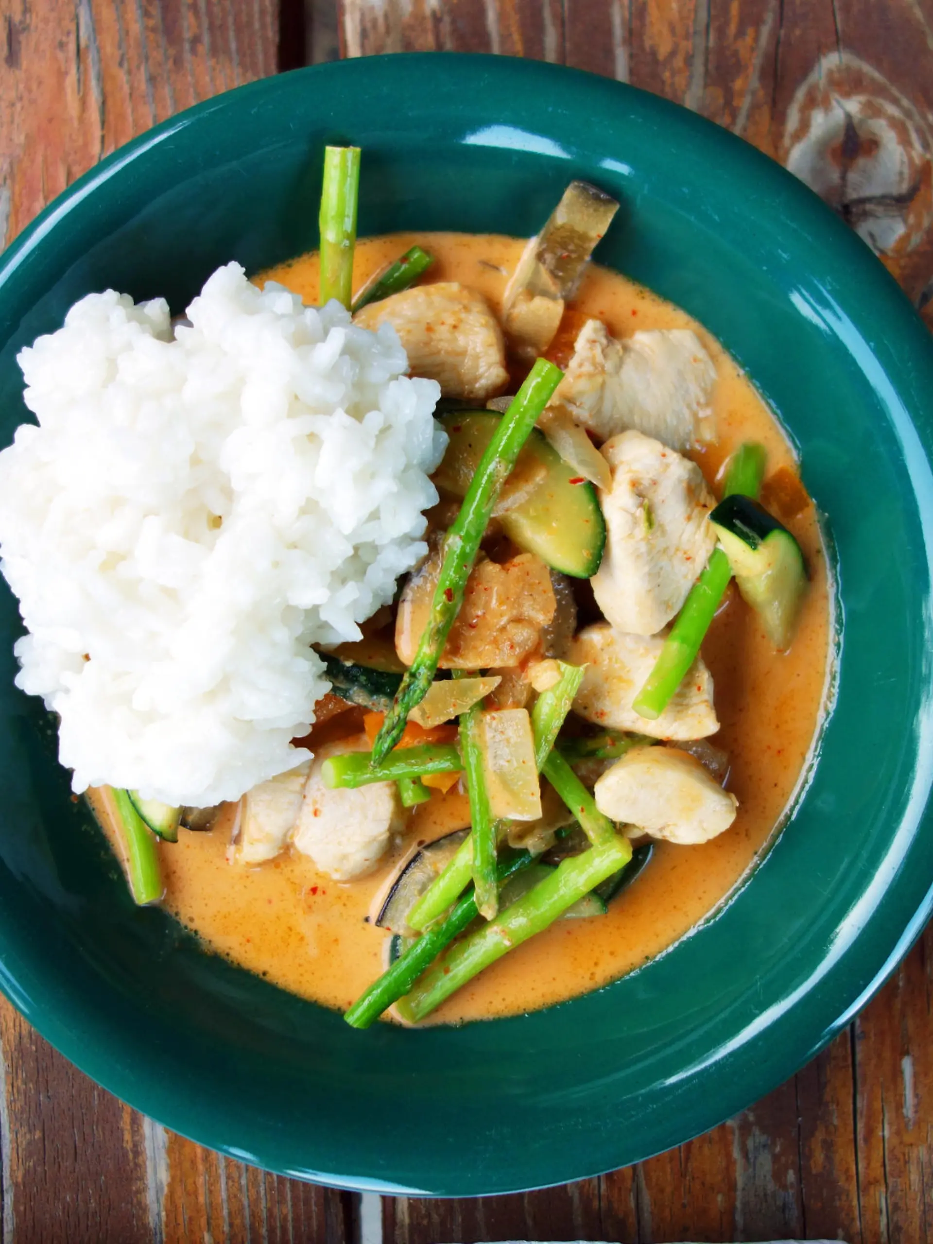 Gemüse-Hähnchen-Curry