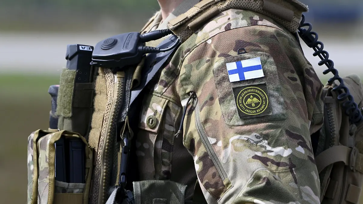 A soldier of the Utti Jaeger Regiment is seen during an exercise in Kouvola, Finland, on June 10, 2022. The Utti Jaeger Regiment (UTJR) is home to the Army Special Forces Unit and the helicopter operations of the Finnish Defence Forces. LEHTIKUVA / JUSSI NUKARI - FINLAND OUT. NO THIRD PARTY SALES.