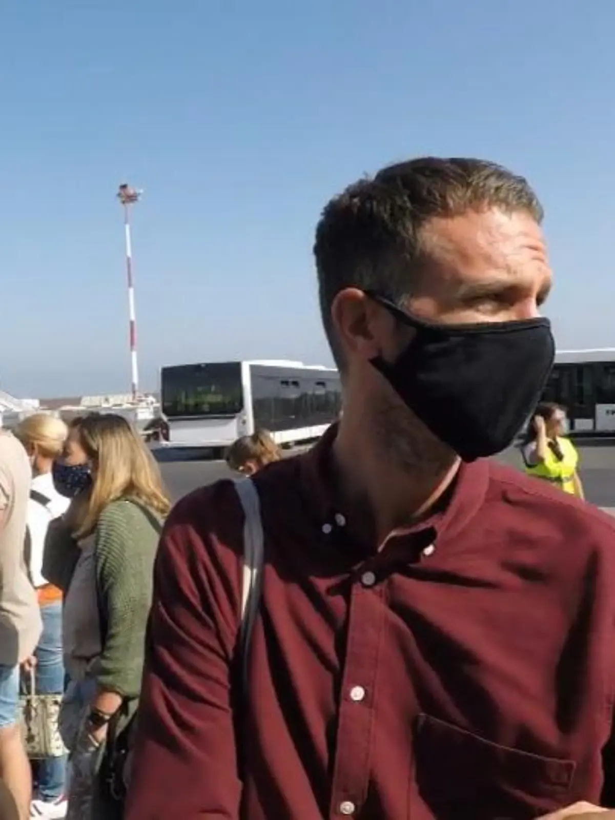 Bild zu: "Flug nach Griechenland & Spanien: Das erwartet Urlauber"