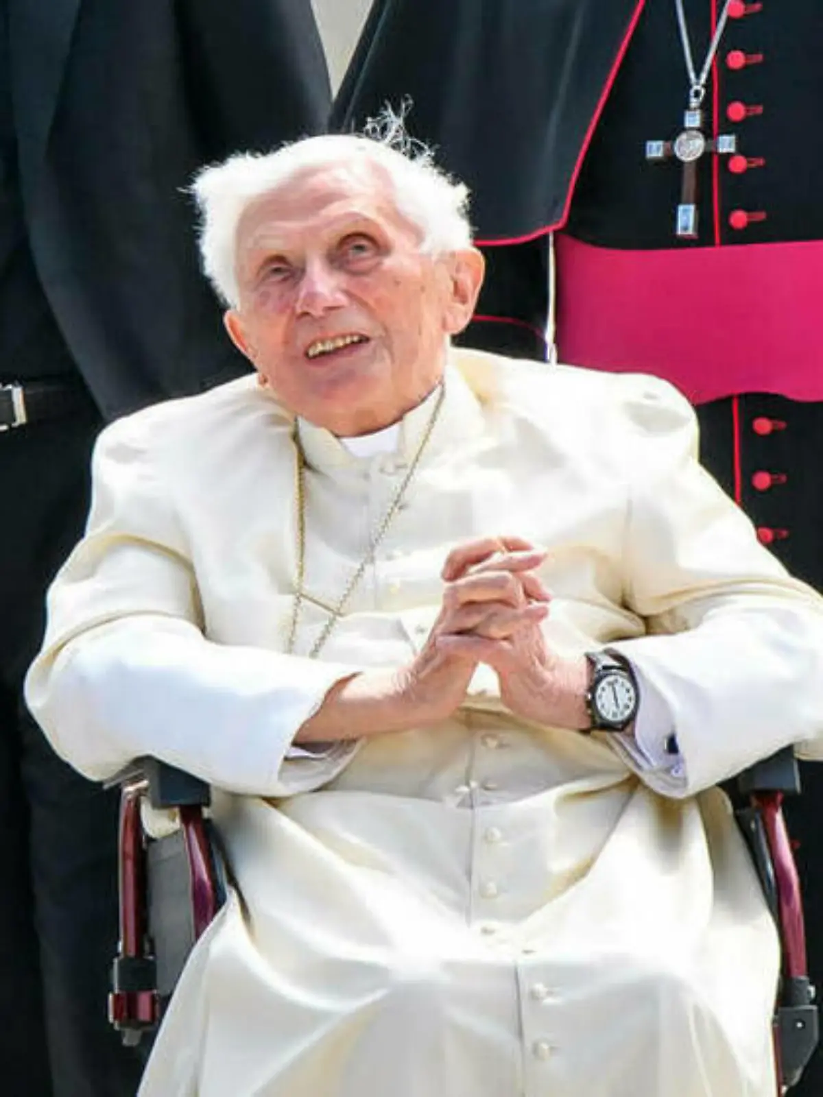 Benedikt XVI. befindet sich auf dem Weg der Besserung