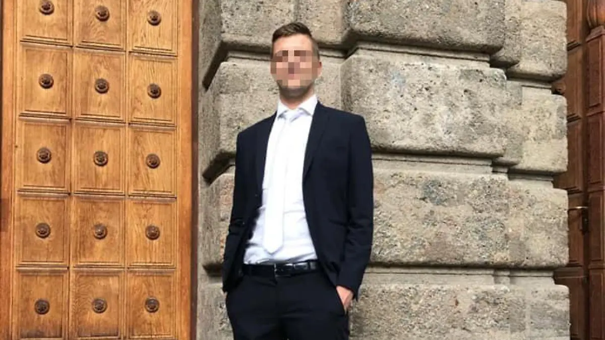 Stefan L, raste in Südtirol betrunken in eine Gruppe junger Menschen.