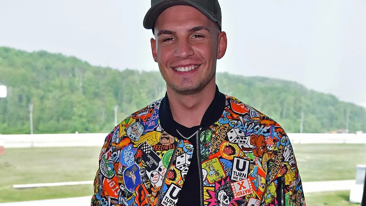 Pietro Lombardi beim BILD Renntag auf der Trabrennbahn in Gelsenkirchen am 01.05.2019 *** Pietro Lombardi at the BILD race day at the trotting track in Gelsenkirchen on 01 05 2019  