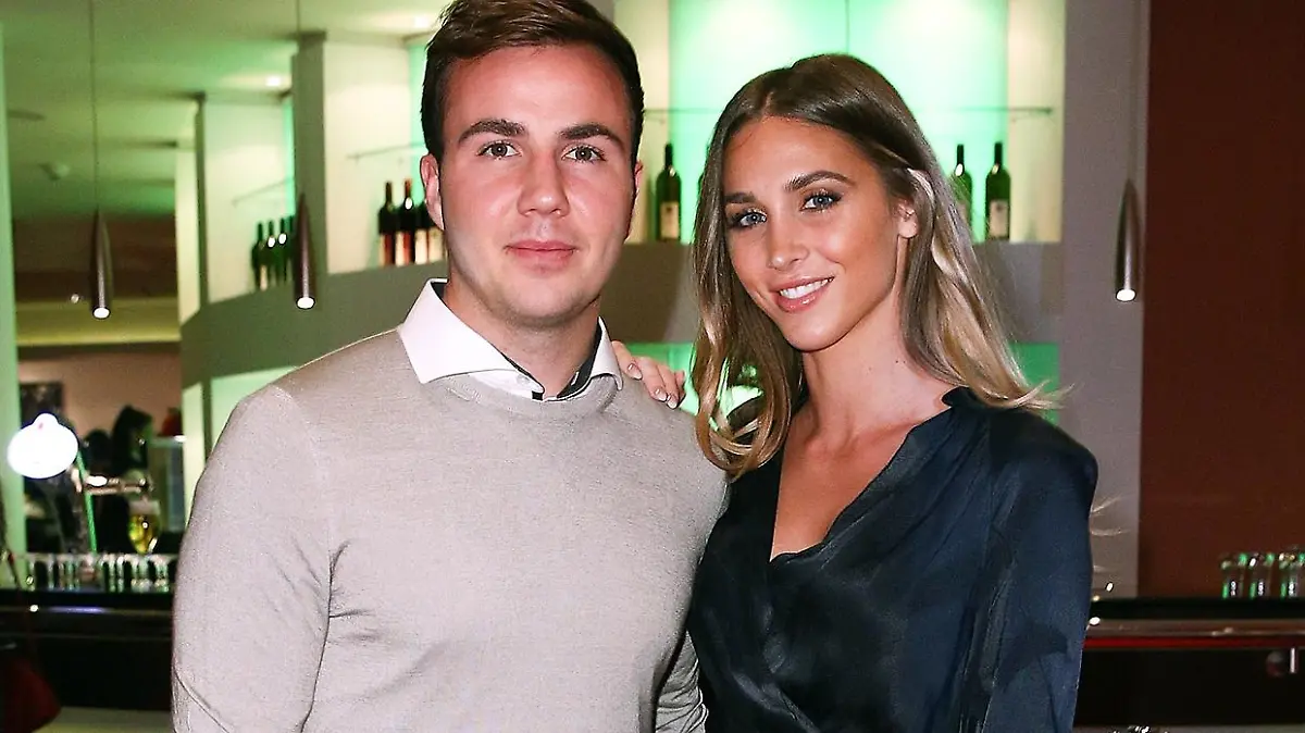 Mario Götze und Ann-Kathrin Brömmel