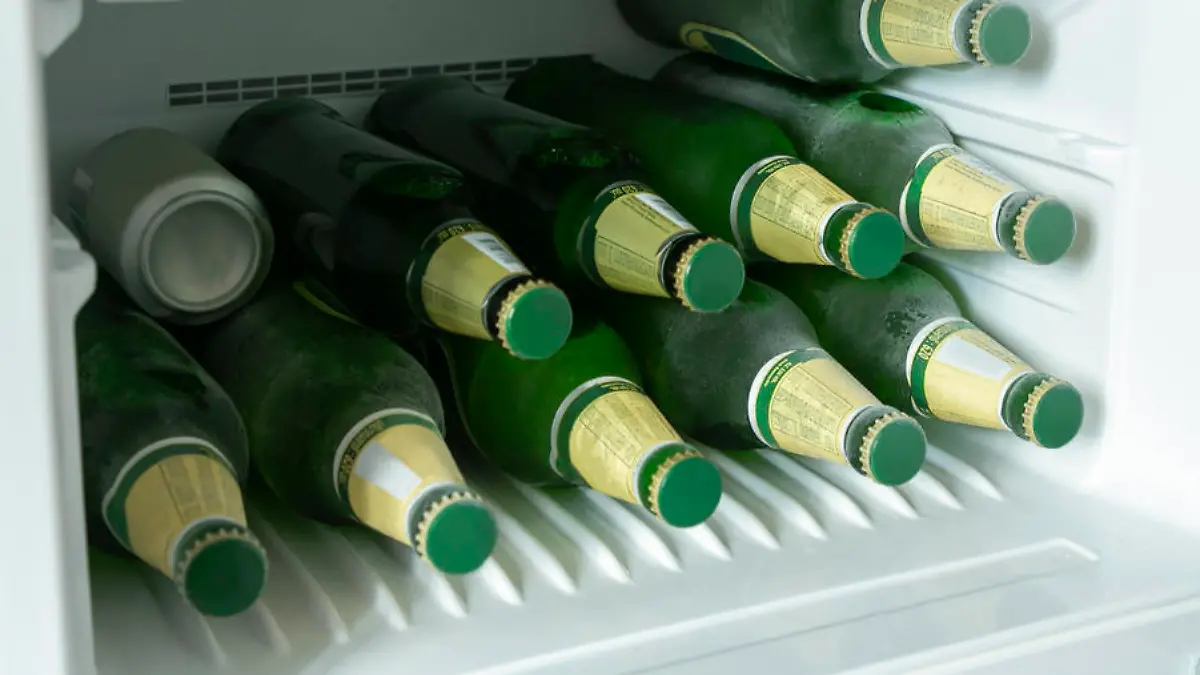 Bierflaschen im Kühlschrank