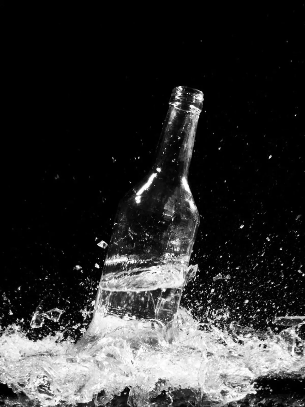 Flasche Wasser zerplatzt