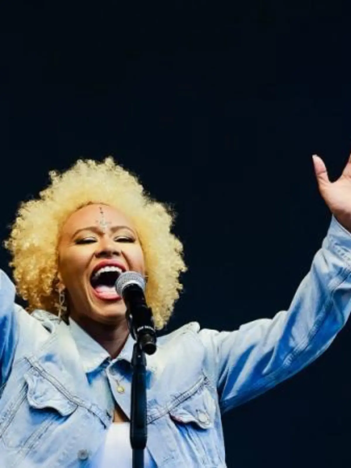 Emeli Sandé: 'Ich versuchte, anders zu sein'