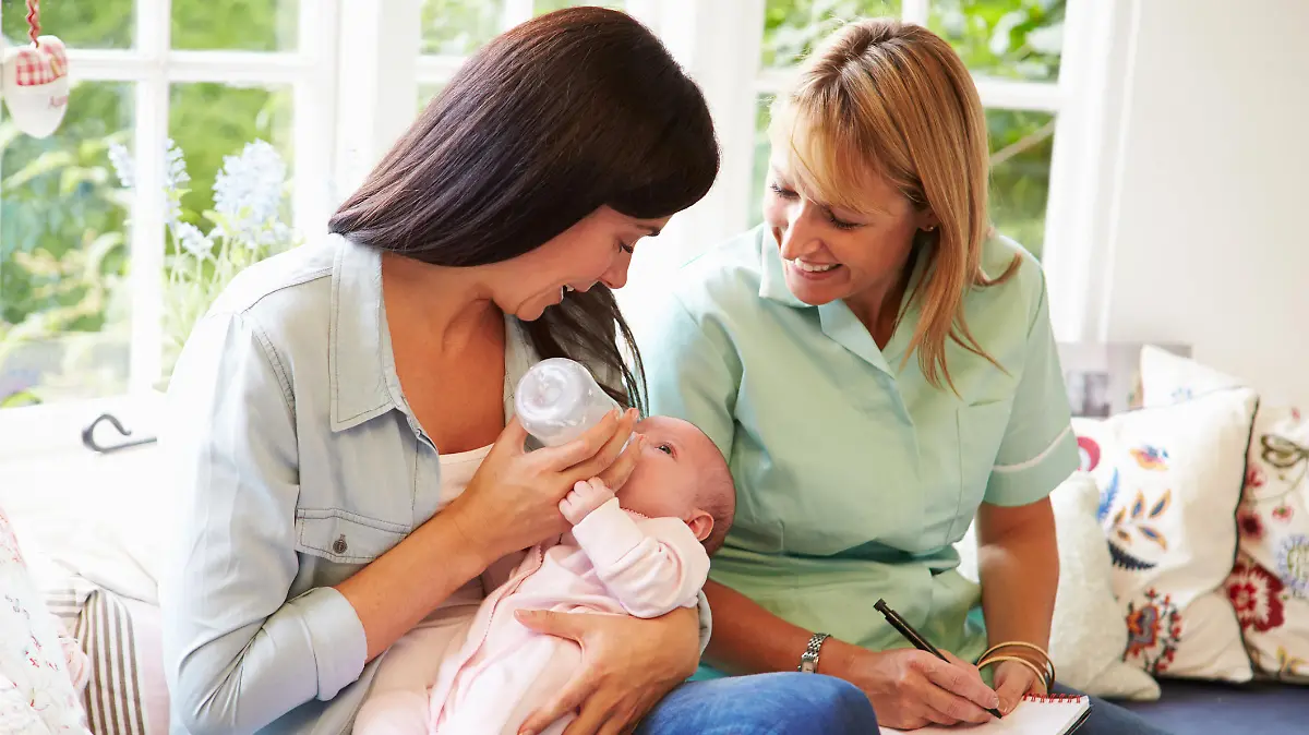 Stillberaterin zu Besuch bei einer Mutter