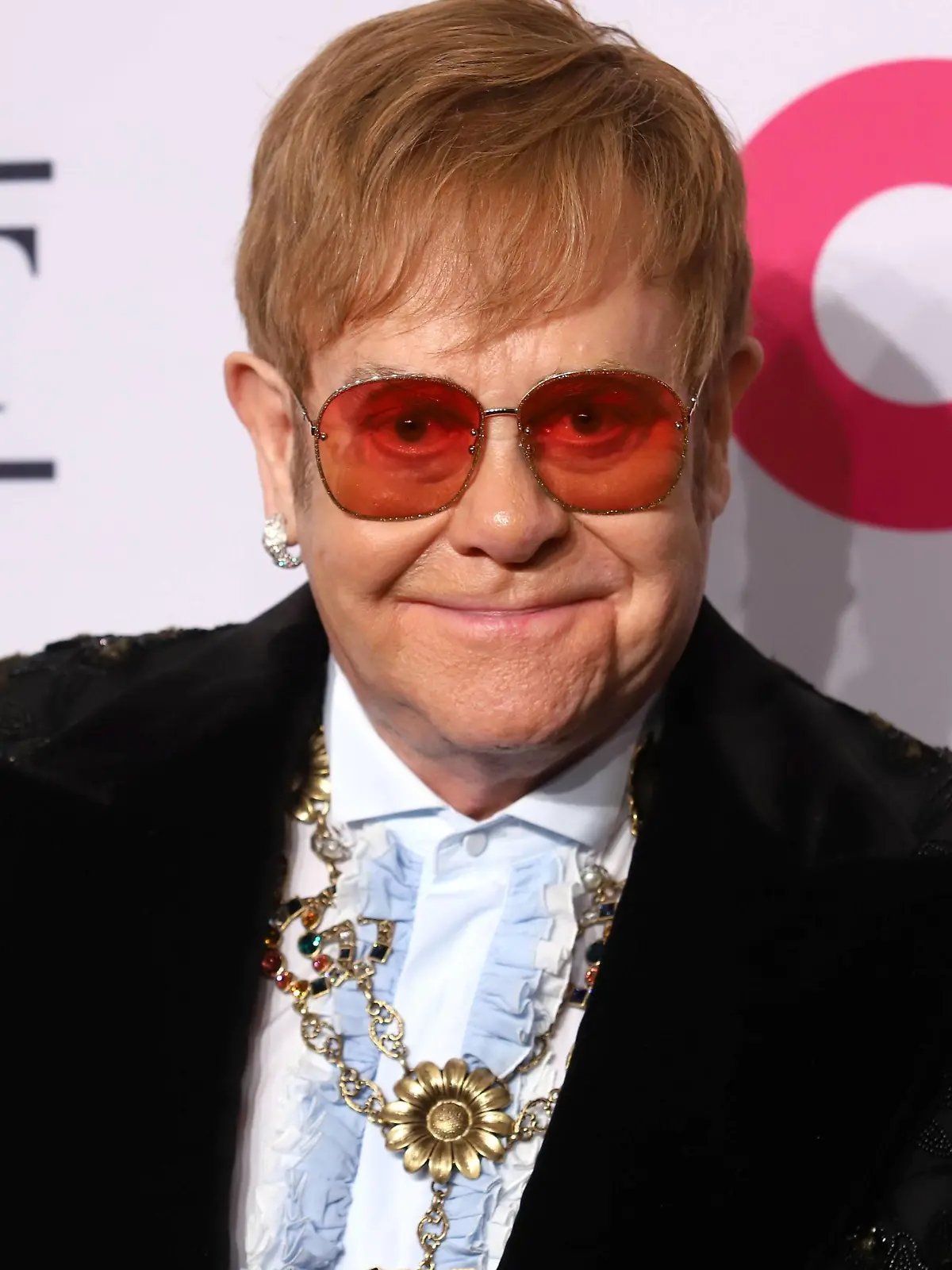 17th Annual An Enduring Vision - New York Elton John attends the 17th Annual An Enduring Vision gala at Cipriani in New York. PUBLICATIONxINxGERxSUIxAUTxONLY Copyright: xPBGx 39543342  