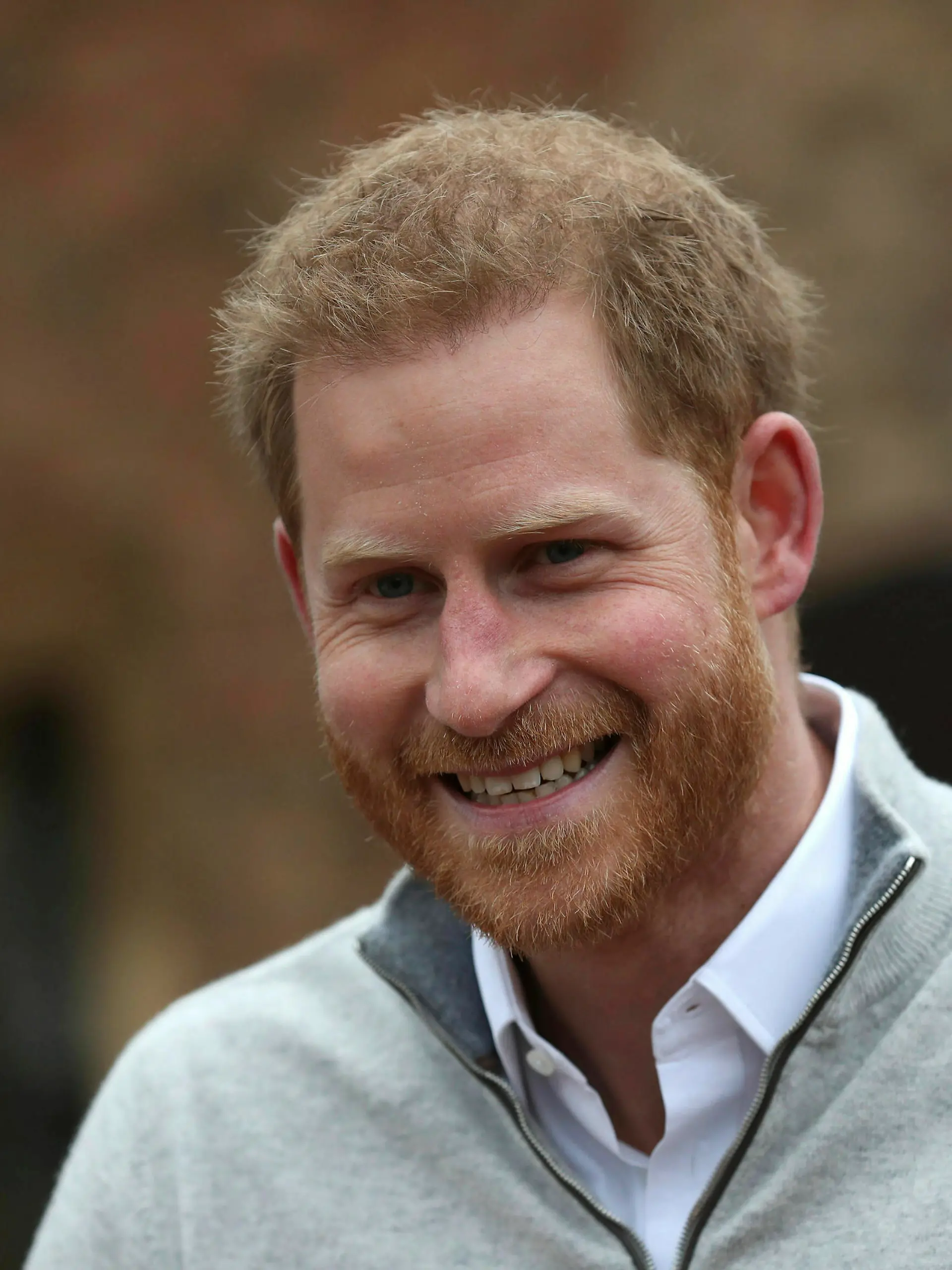 06.05.2019, Großbritannien, Windsor: Prinz Harry ist auf dem Weg, um mit der Presse zu sprechen. Der britische Prinz Harry und seine Frau, die Herzogin von Sussex, sind Eltern eines kleinen Jungen geworden. Für beide ist es das erste Kind. Das Baby kam am Montagmorgen um 06.26 Uhr (MESZ) zur Welt. Foto: Steve Parsons/PA Wire/dpa +++ dpa-Bildfunk +++