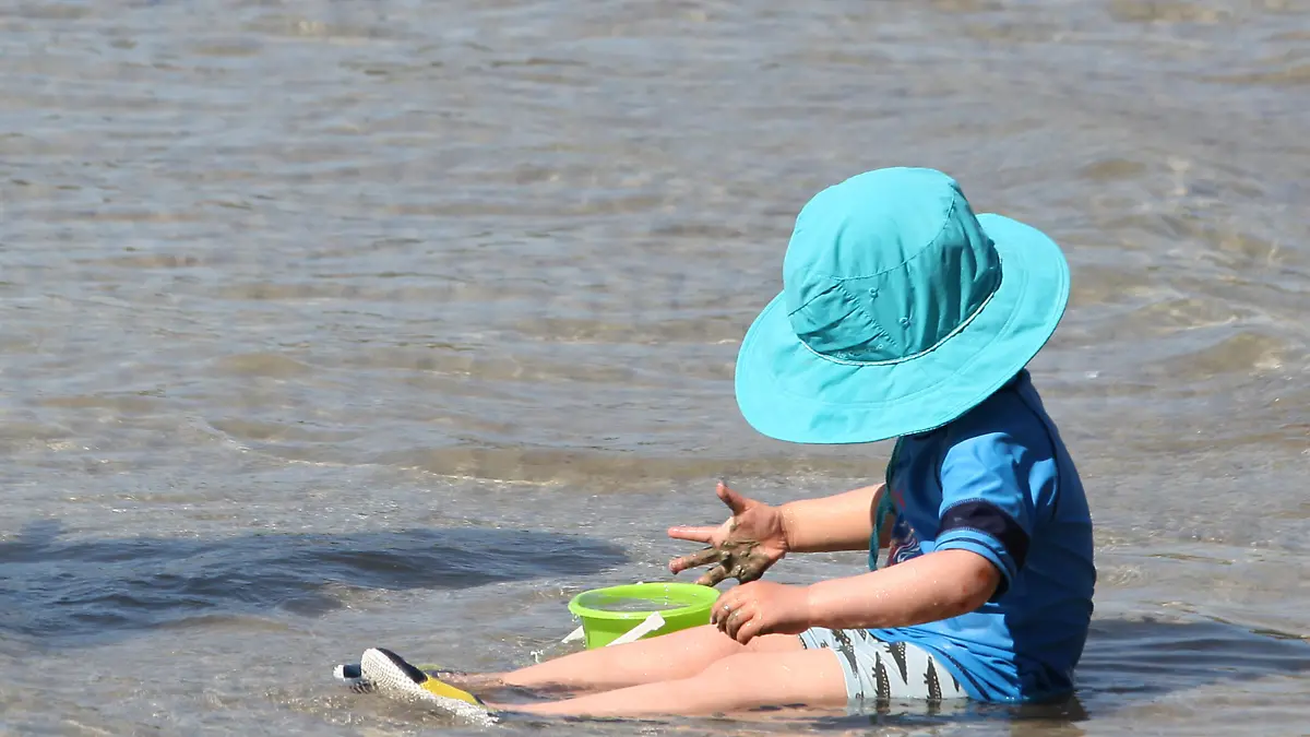 18.07.2015., Split, Croatia - Bacvice beach has the international Blue Flag award for the cleanness of the sea. Photo: Miranda Cikotic/PIXSELL |